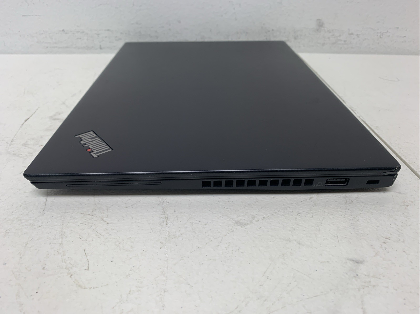 Lenovo ThinkPad X13 Gen 1 13.3″FHD i7-10510U 1.8GHz 16GB 256GB Win11Pro +Charger