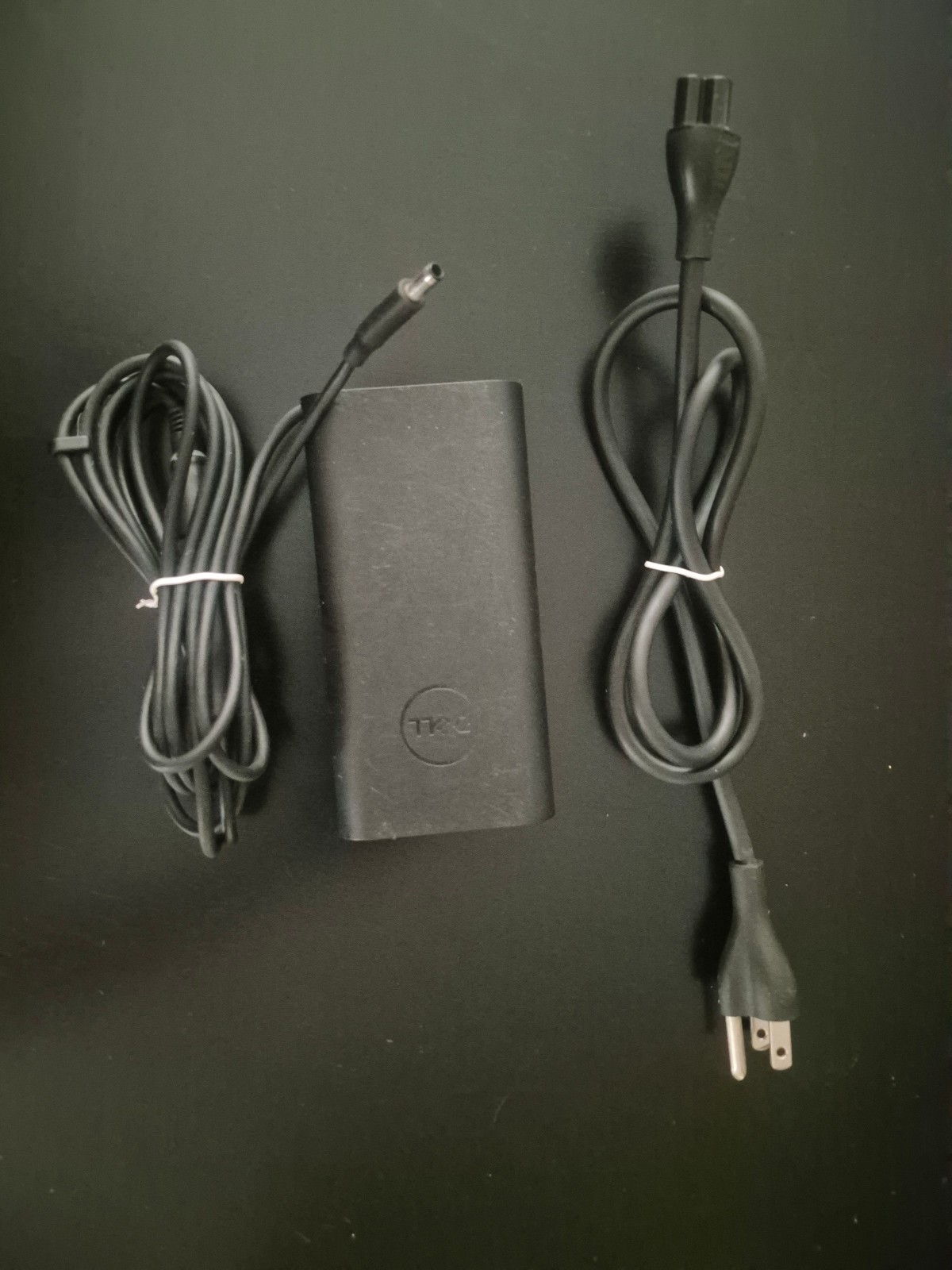 Dell Inspiron 5584 15.6 in PARTS ONLY (Intel Core i5 8th Gen., 1.60GHz, 12GB)…