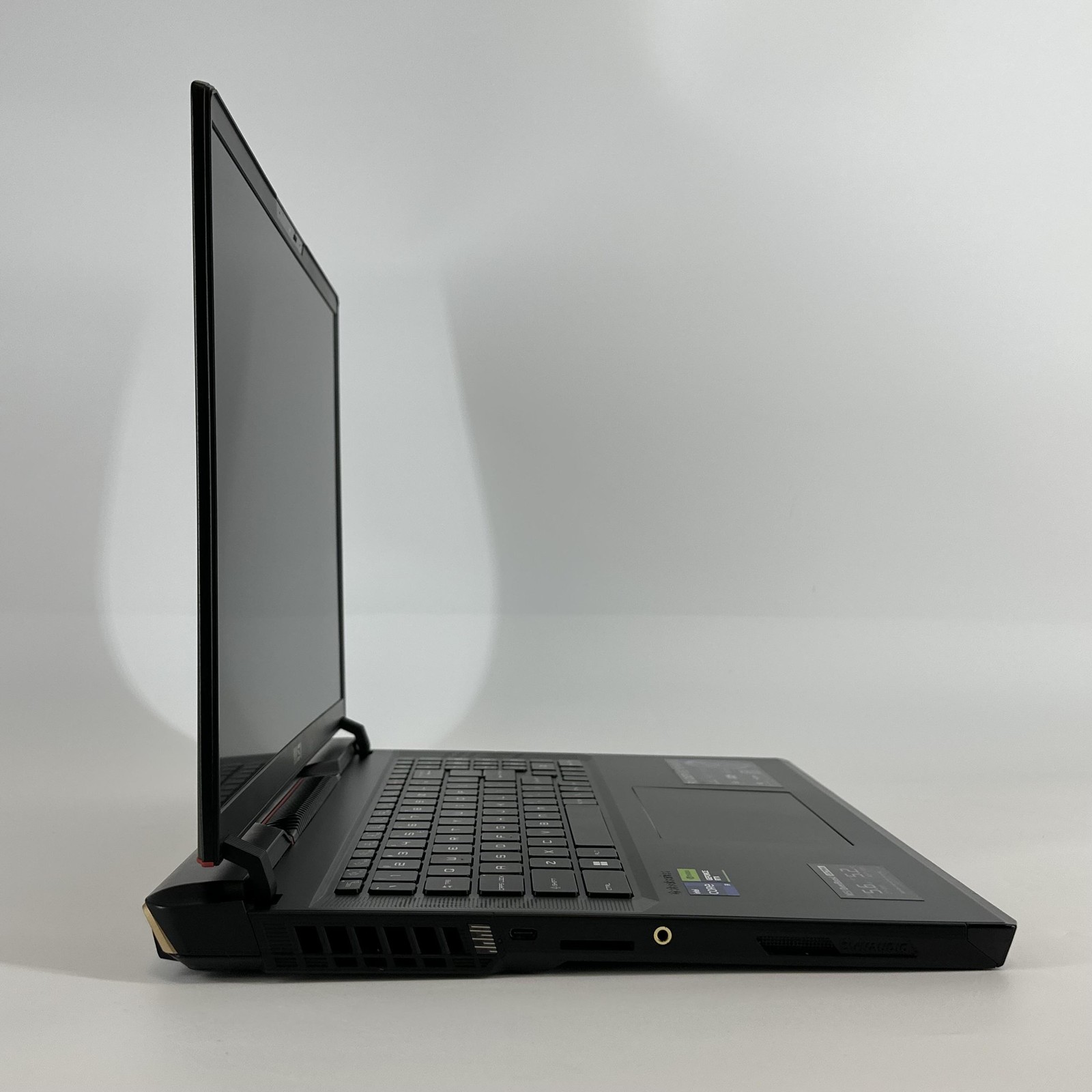 MSI Raider GE78 HX 17 QHD 2.2GHz i9-13980HX 32GB 1TB/1TB RTX 4080 FRAME GAP
