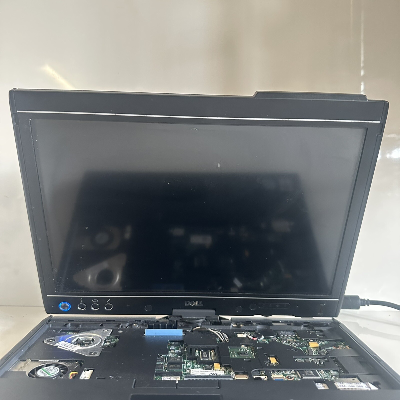 Dell Latitude XT 12.1” Laptop Intel Core 2 Duo PP12S Laptop Scraps/Salvage