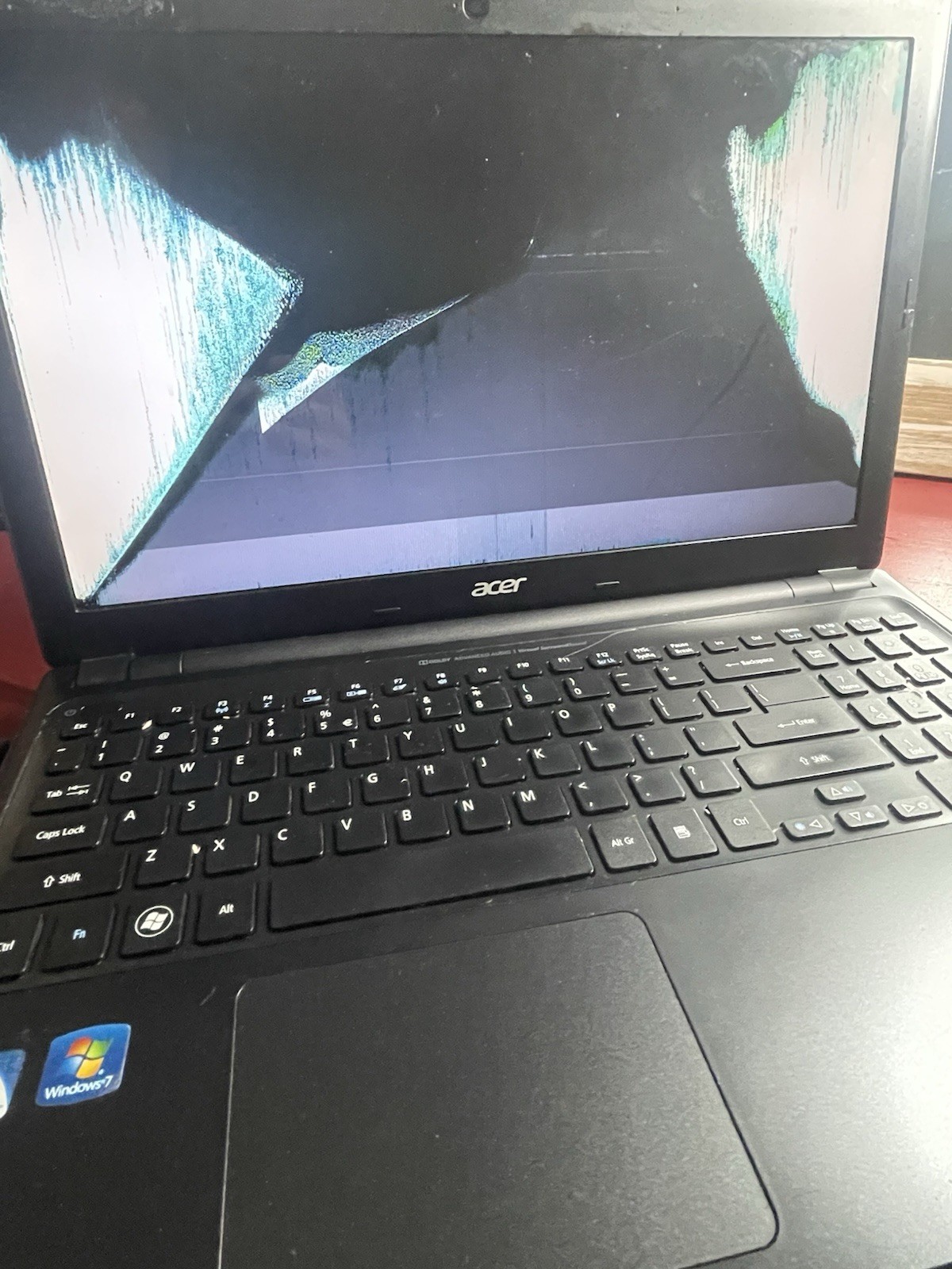 Acer Aspire V5 131 2680 Laptop Intel Celeron 4GB RAM 500GB HDD Windows 7