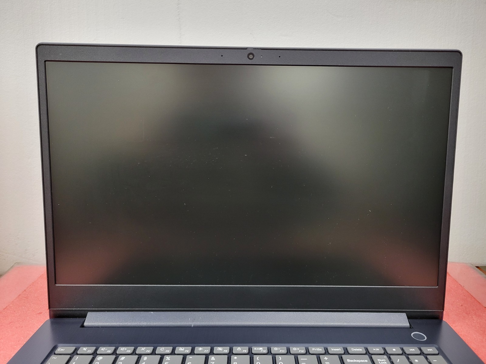 Lenovo IdeaPad 3-17IIL i5-1035G1 4GB RAM *AS IS/No HDD/No OS/BIOS* | LP457