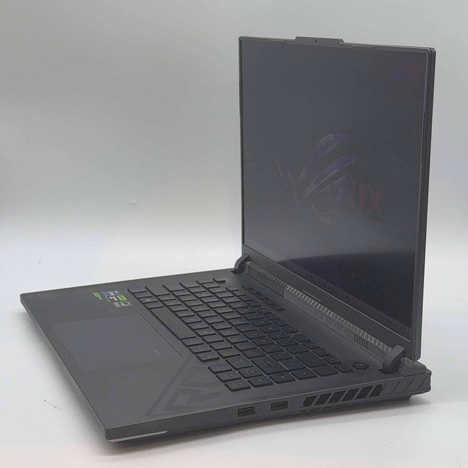 Asus ROG Strix G16 G614J 16″ i9-13980HX 2.2GHz 32GB RAM 1TB SSD GeForce RTX 4070
