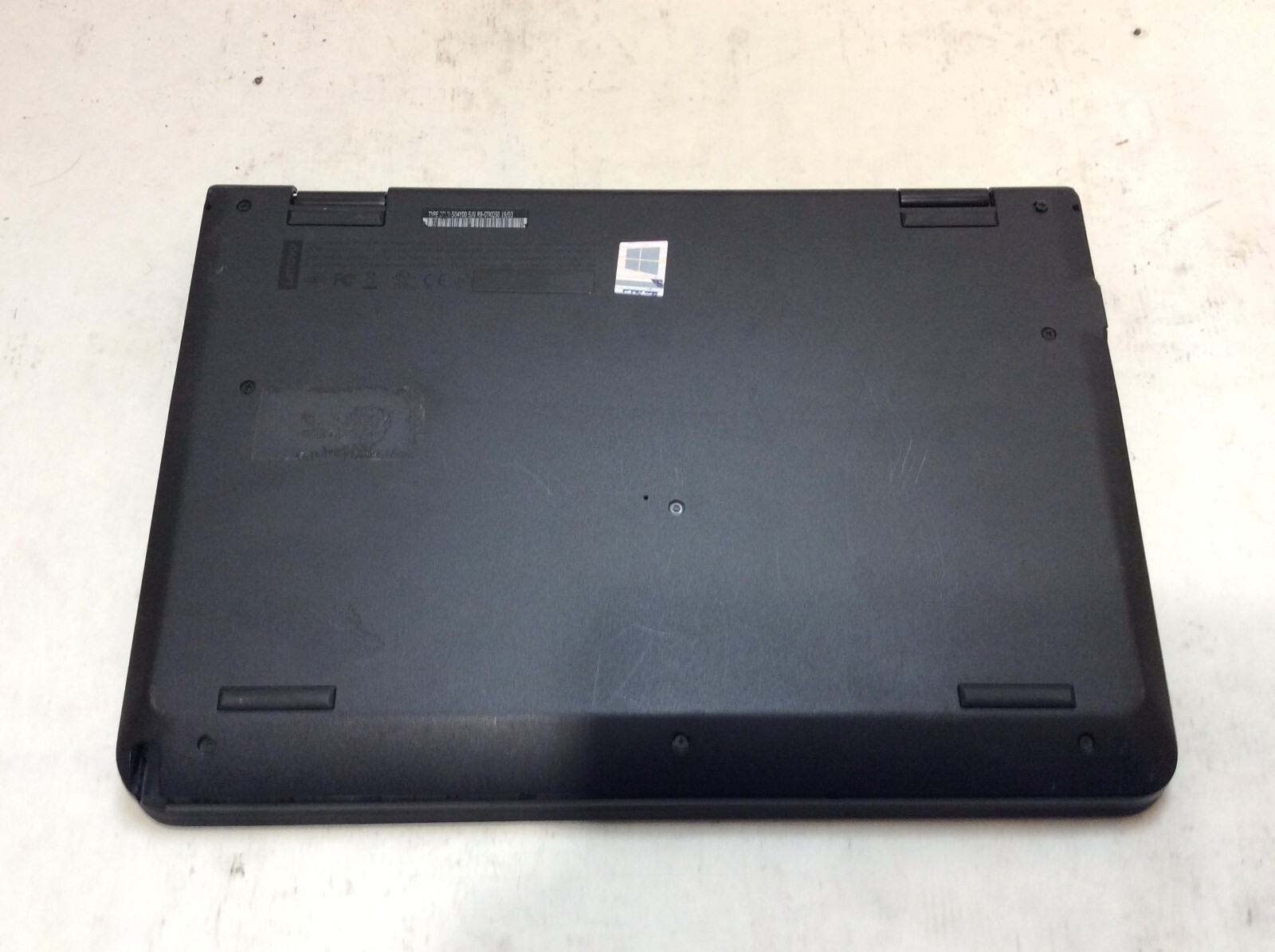 Lenovo ThinkPad Yoga 11e Laptop 11″ Intel Core m3 7th Gen WON’T TURN ON -PP
