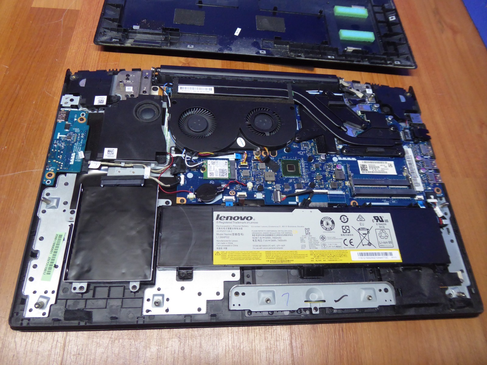 LENOVO y70-70 TOUCH 17.3″ LAPTOP for parts or fix – sold as-is as pictured 80du