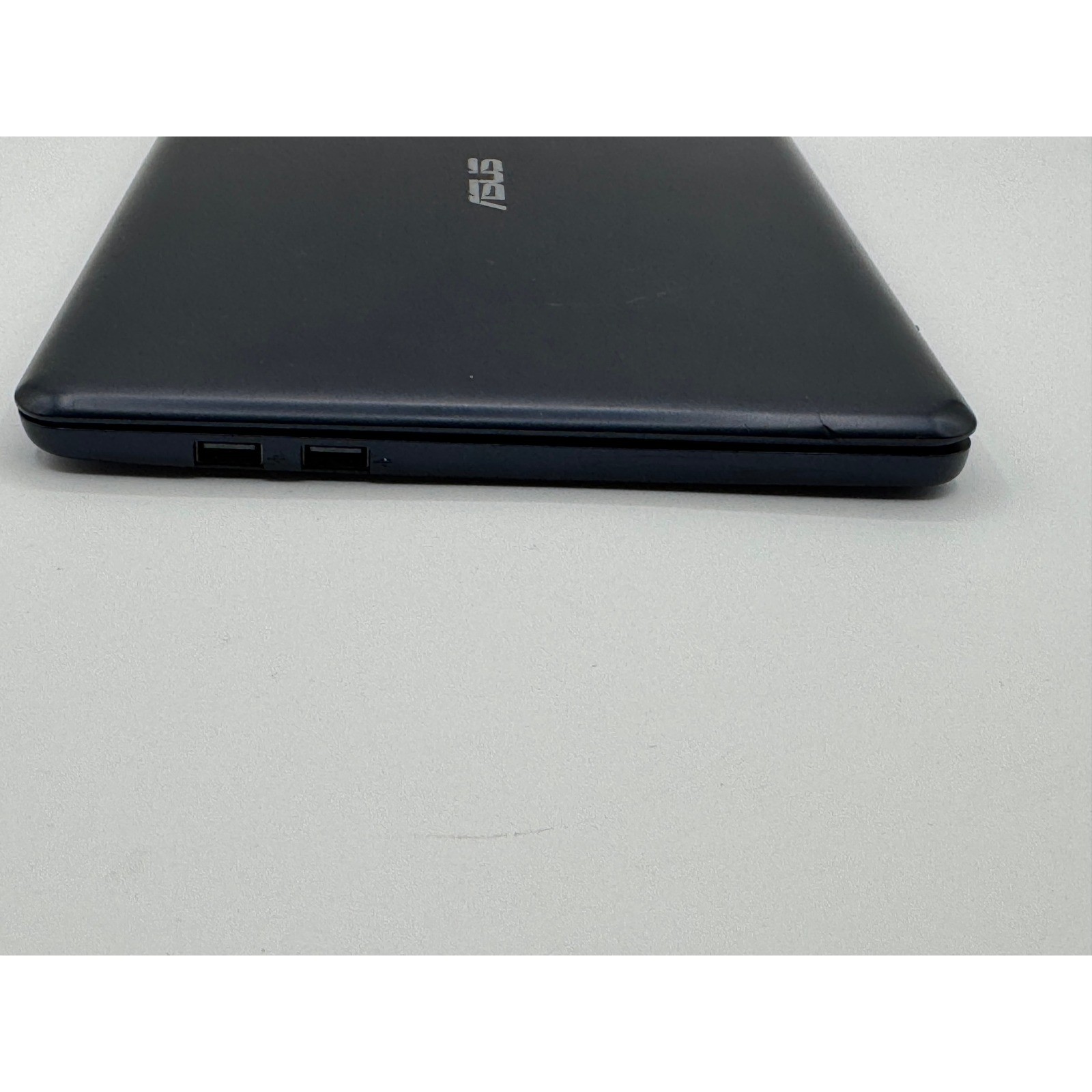 Asus EeeBook X205T 11.6 Laptop Intel Atom 2GB RAM Blue Notebook PC Parts only