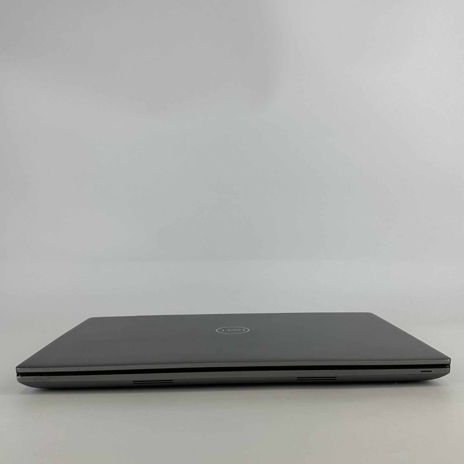 Dell Precision 7770 17.3 FHD 2.3 GHz i9-12950HX 64GB 1TB SSD NVIDIA RTX A4500