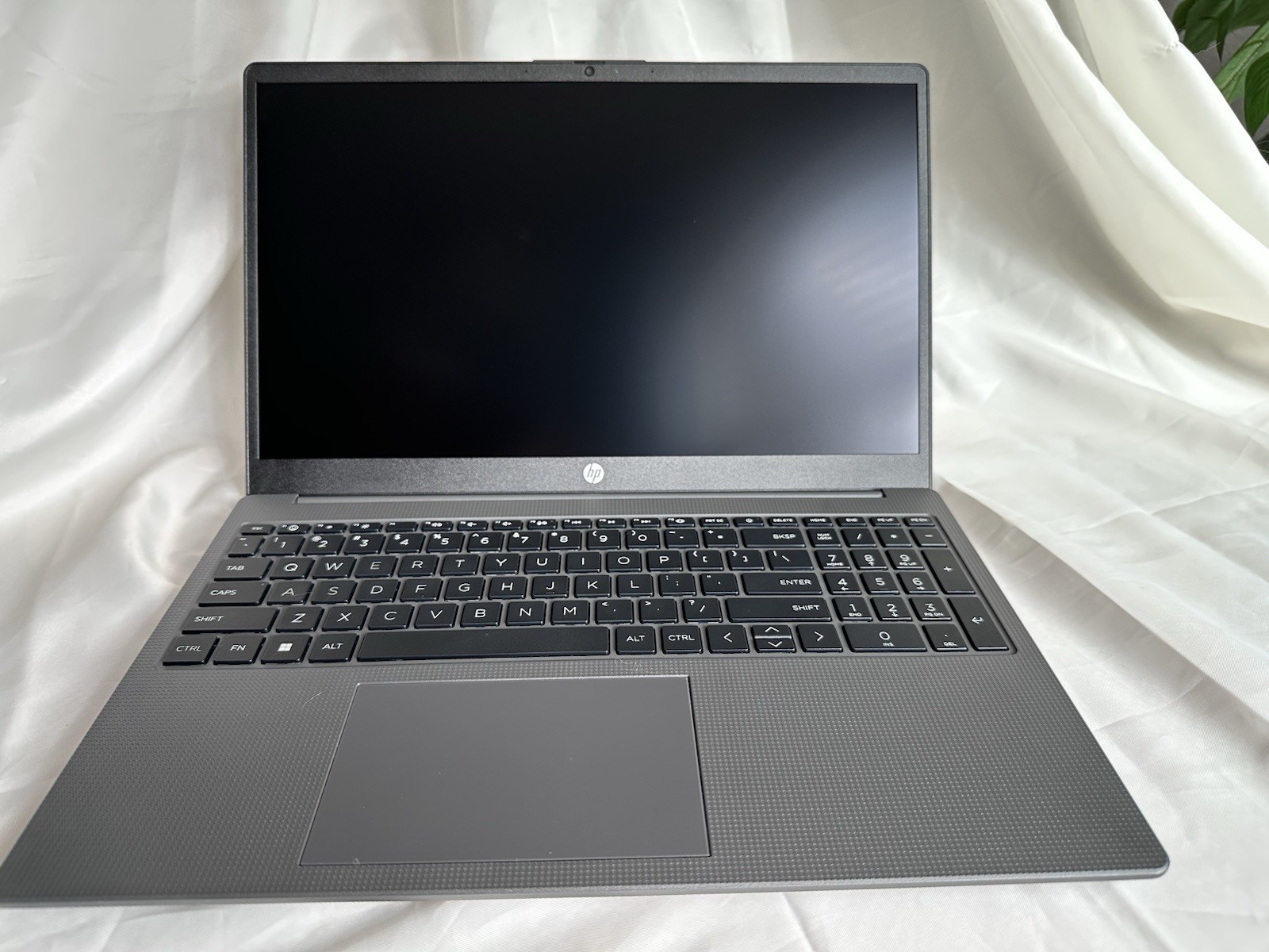 HP 255 G10 Ryzen 7 7730U 32GB 1TB SSD Windows 11 Pro – Warranty thru Nov 2026