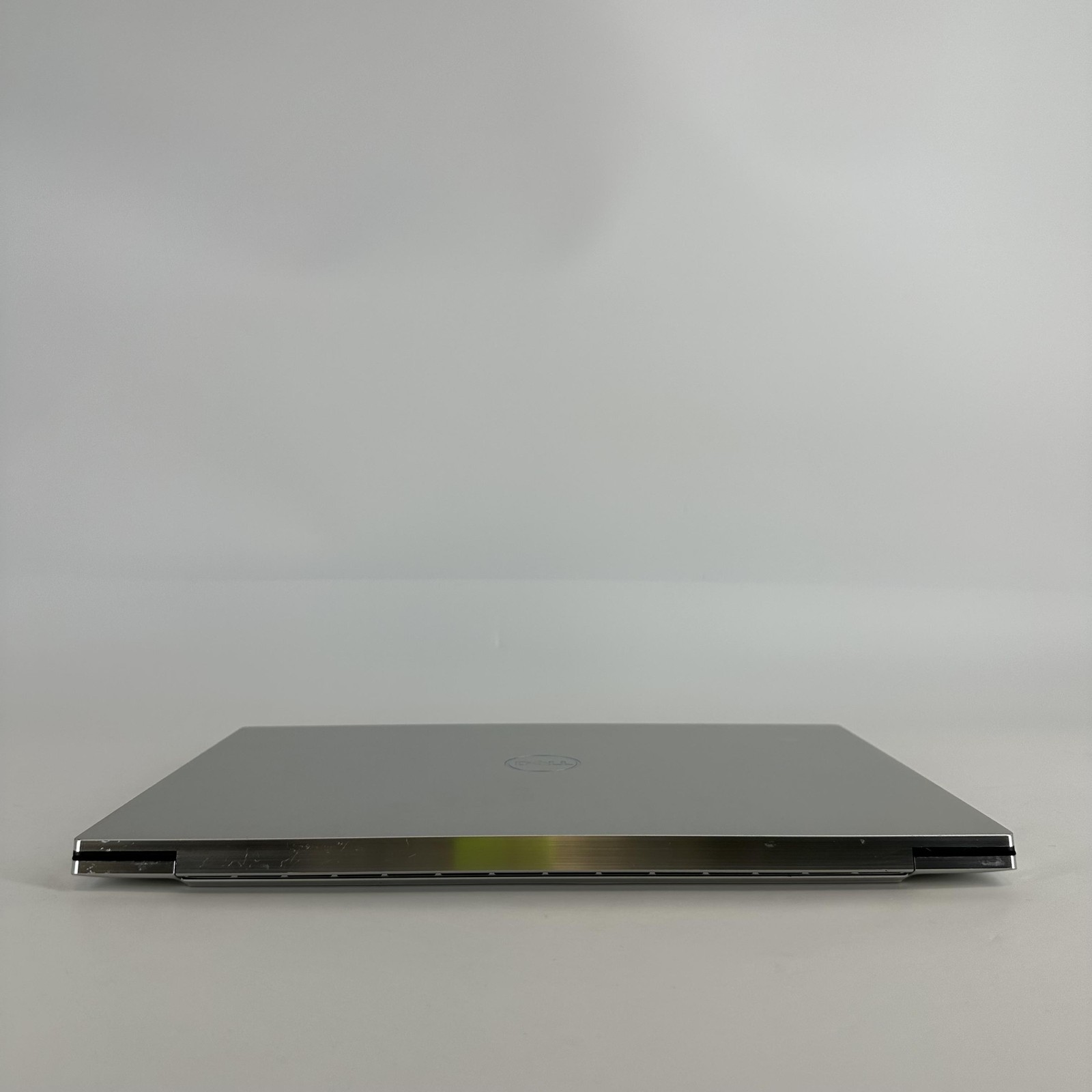 Dell XPS 17 9730 UHD+ TOUCH 2.6 GHz i9-13900H 64GB 4TB/4TB NVIDIA RTX 4080 Good