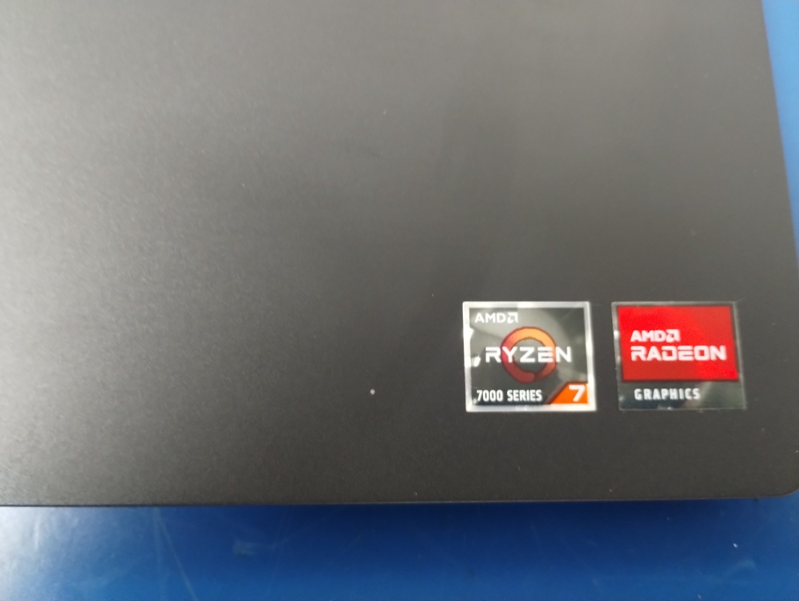 DELL 15 DC15255 G8MK9, AMD Ryzen 7 7730U, 2.00 GHz, 16 GB RAM, 512 GB NVMe SSD