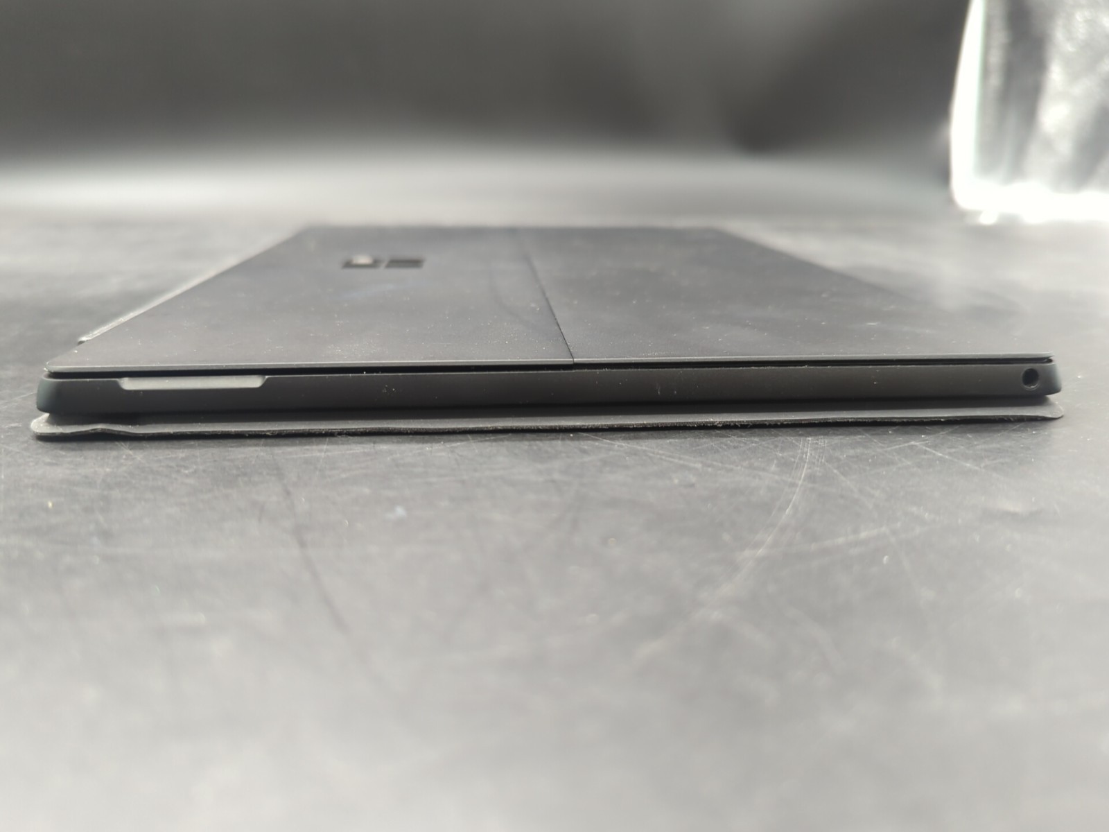 Microsoft: Surface: Pro 7: i7 10th Gen: 16GB RAM: 256GB SSD: No OS: Tested