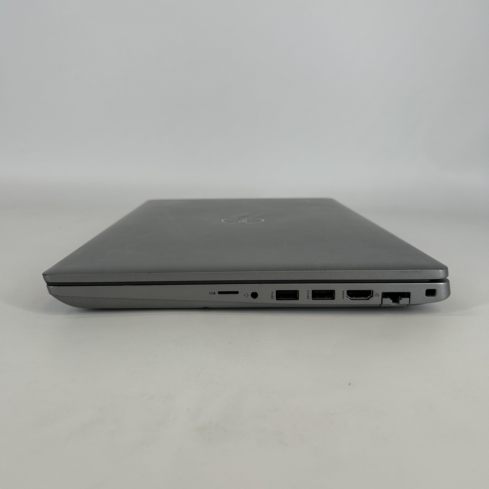 Dell Latitude 5531 15.6 Gray FHD 2.2 GHz i5-12600H 8GB RAM 256GB SSD Good