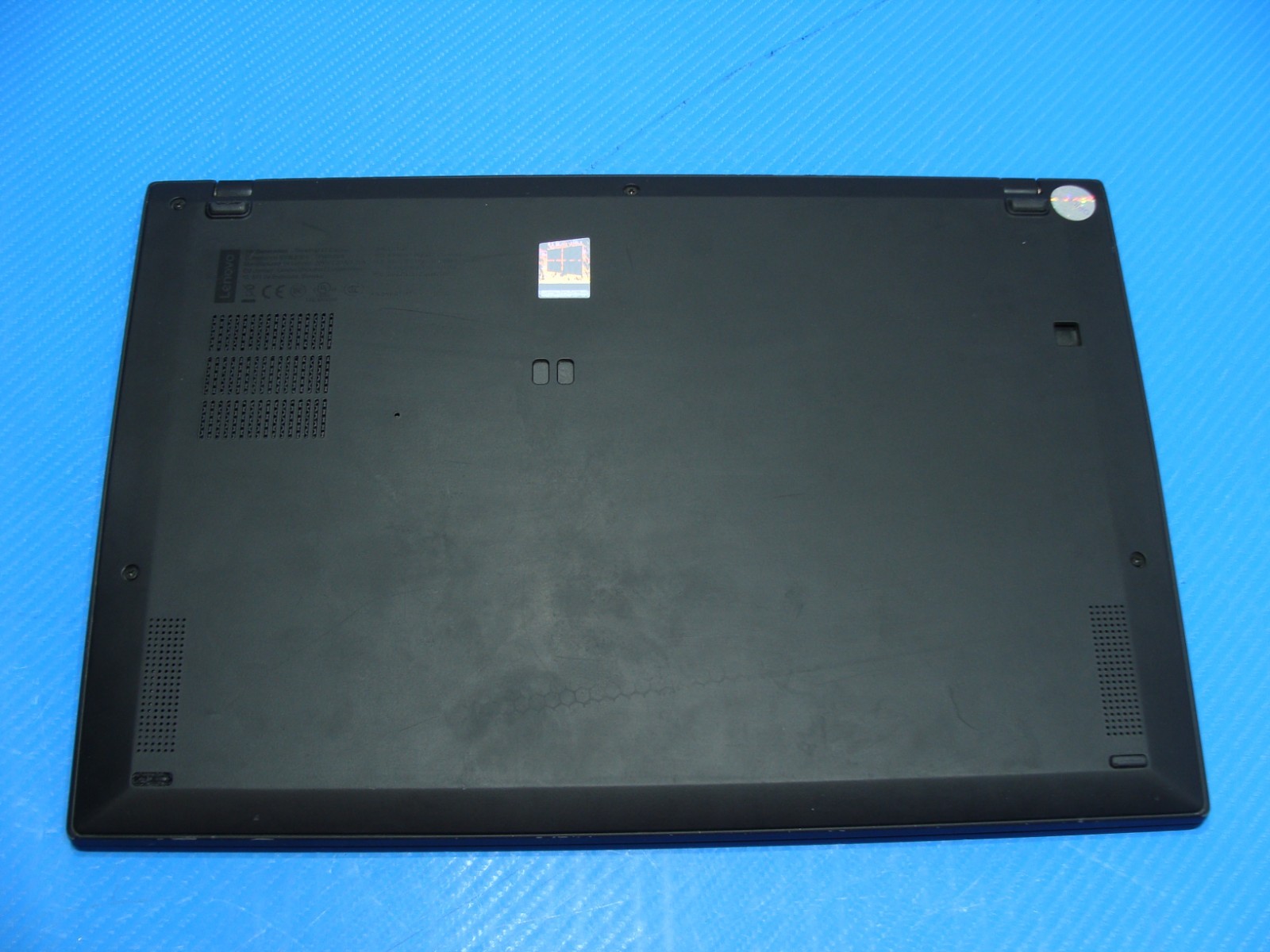 Lenovo ThinkPad X1 Carbon Gen 7 14″ FHD i5-8265U 1.6GHz 8GB 256GB Win 11 Pro +PA