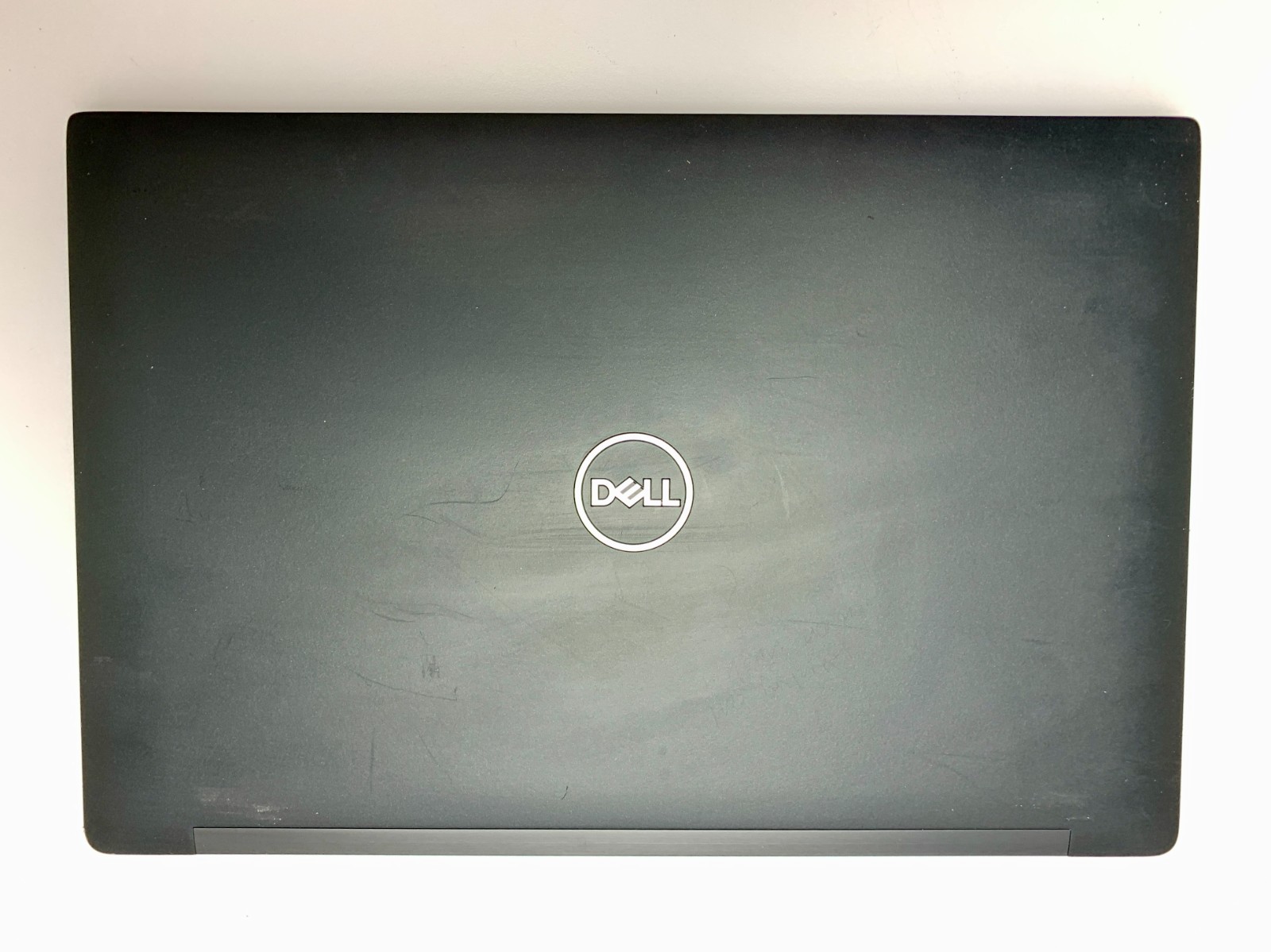 Dell Latitude 7490 | i7-8650U | 8GB RAM | 256GB SSD | LINUX