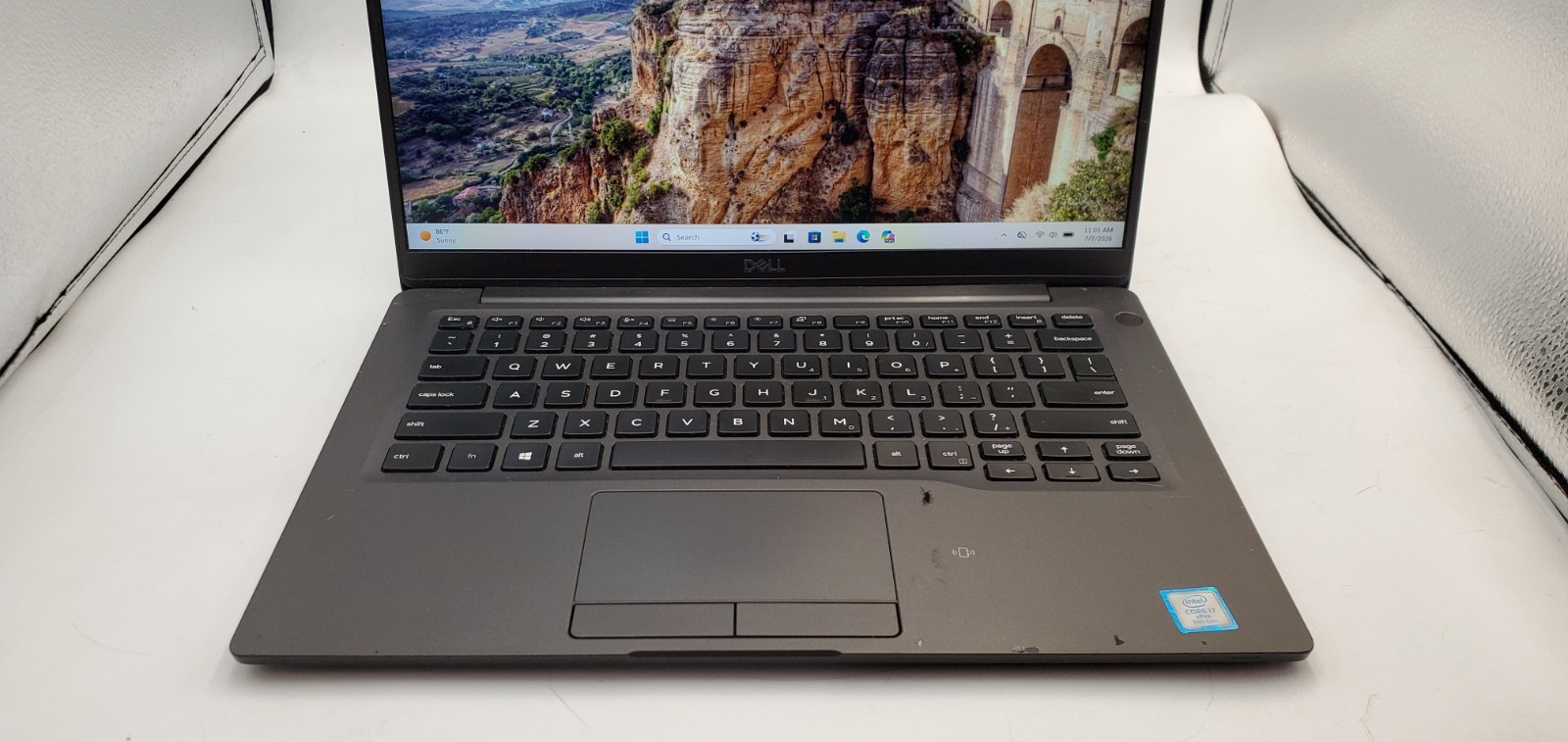Dell Latitude 7400 Laptop Intel Core i7-8th Gen 32GB RAM 512GB SSD W11P 14″ FHD