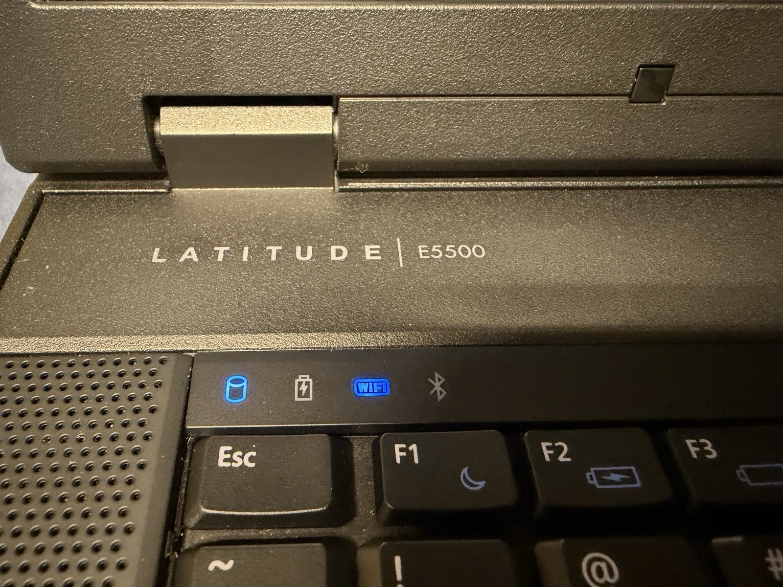 Dell Latittude E5500 Laptop #001
