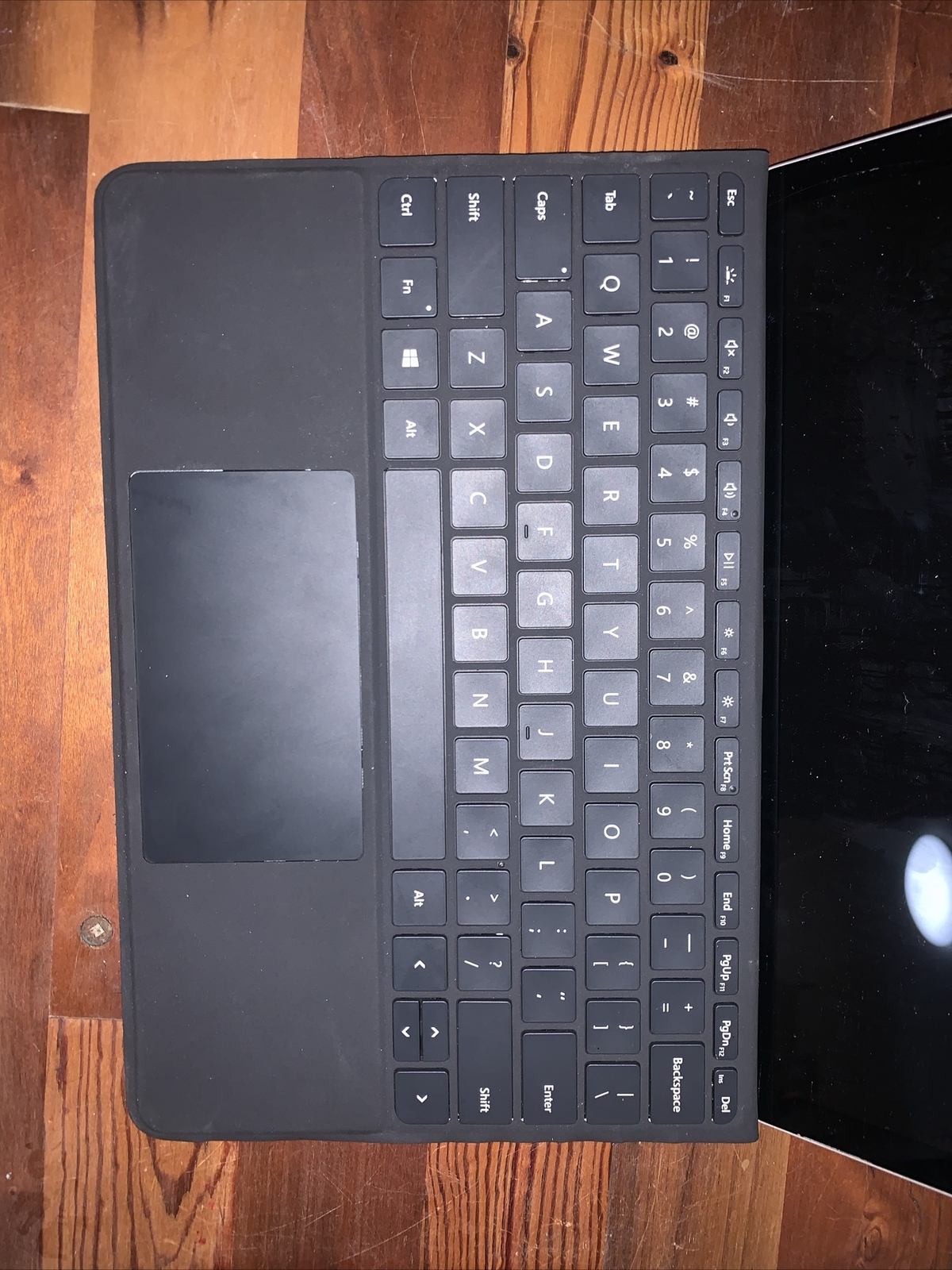 Microsoft 1901 Surface Go 2 64GB 4GB Intel Pentium 4425Y 1.70GHz Windows 11