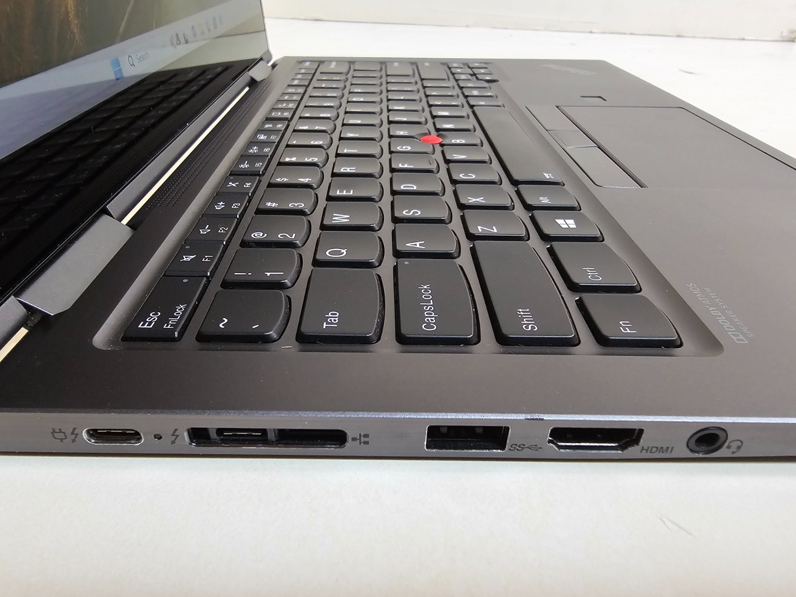 Lenovo ThinkPad X1 Yoga Gen 5 Laptop – i7-10610U 16GB 512GB – 14″ Touchscreen