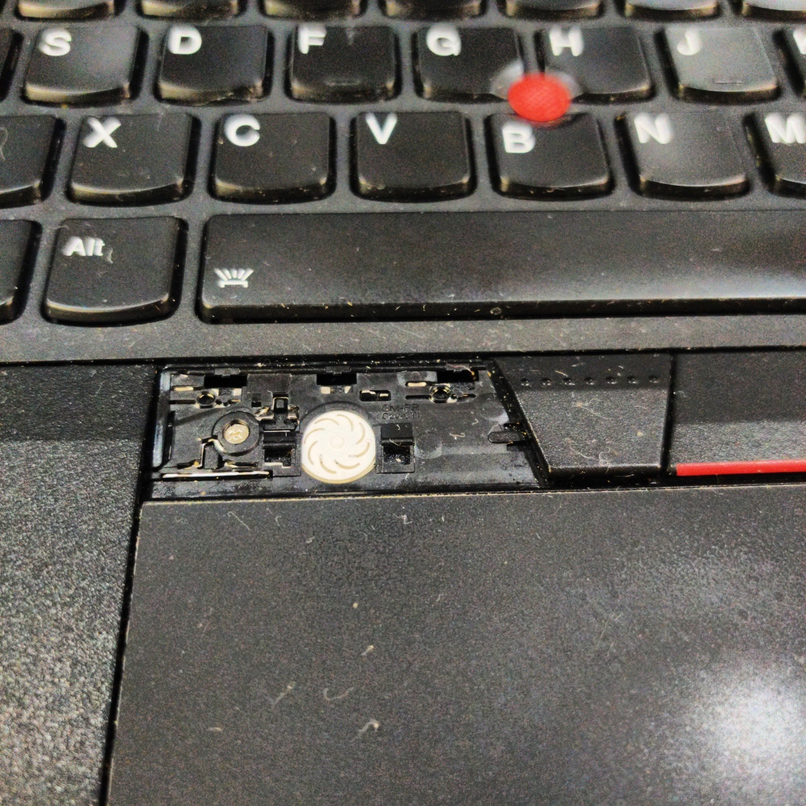 FOR PARTS Lenovo ThinkPad L480 Core i5-8350U 1.7GHz 8GB RAM NO SSD/OS/AC Read***