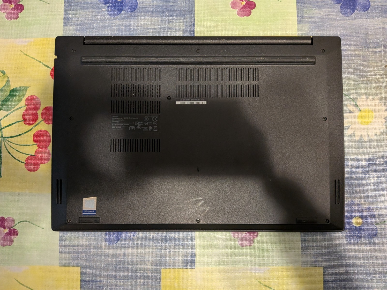 Lenovo ThinkPad E590 (Core i5-8265U 1.60GHz, 16GB Memory, 256GB SSD, Windows 11)