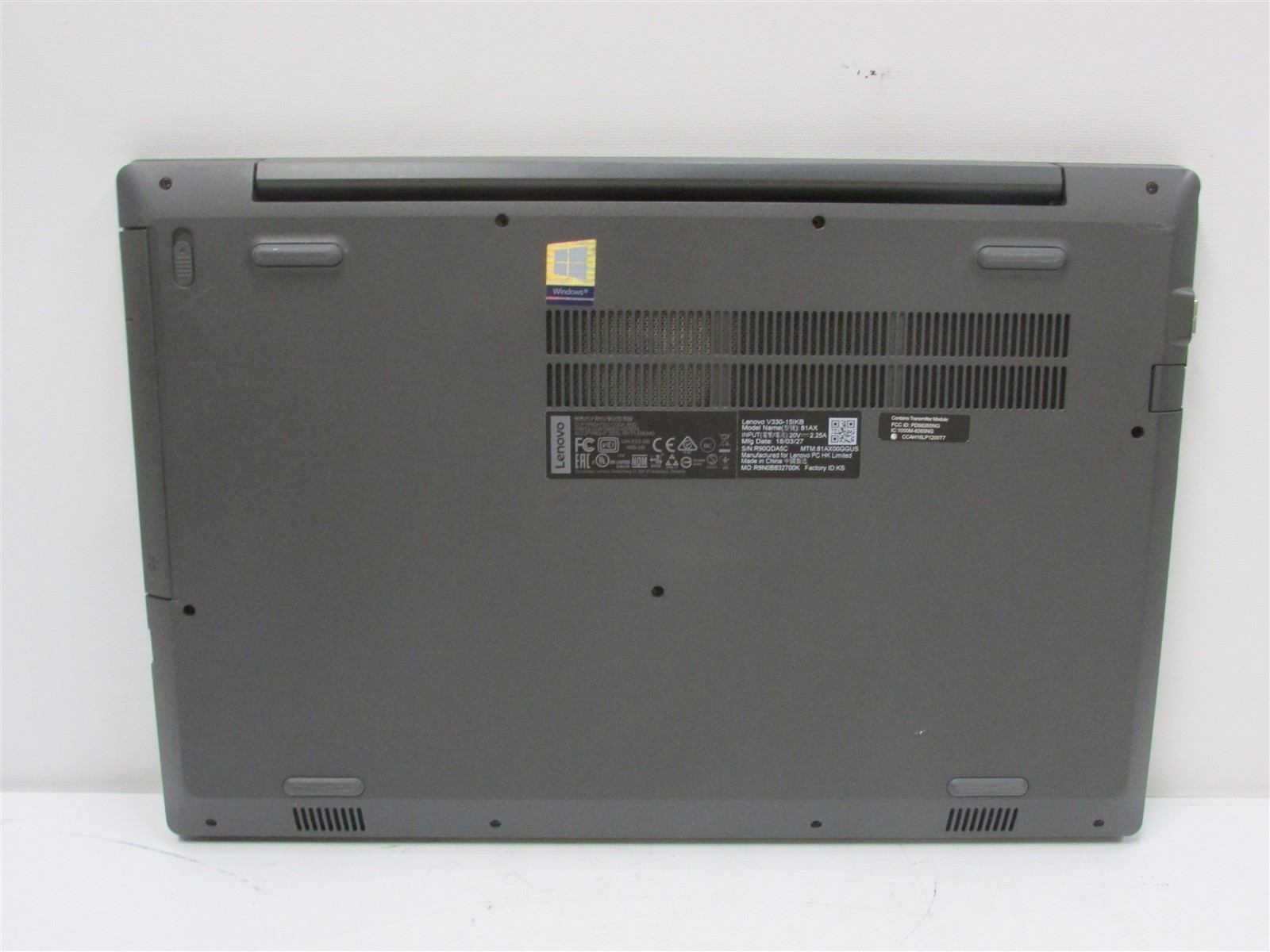 Lenovo V330-15IKB i5-7200U 2.5GHz 8GB RAM 128GB m.2 500GB HDD 14″ W10Pro COS DMG