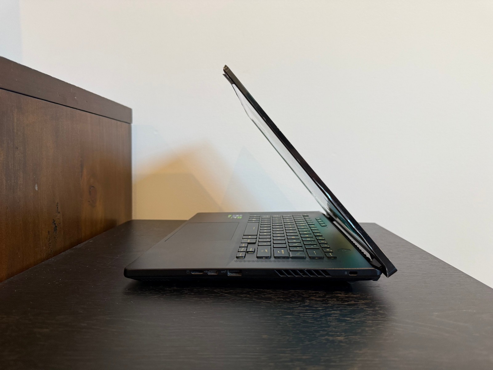 Asus ROG Zephyrus M16 GU604 240Hz QHD+ i9-13900H 16GB 1TB RTX 4080 #1