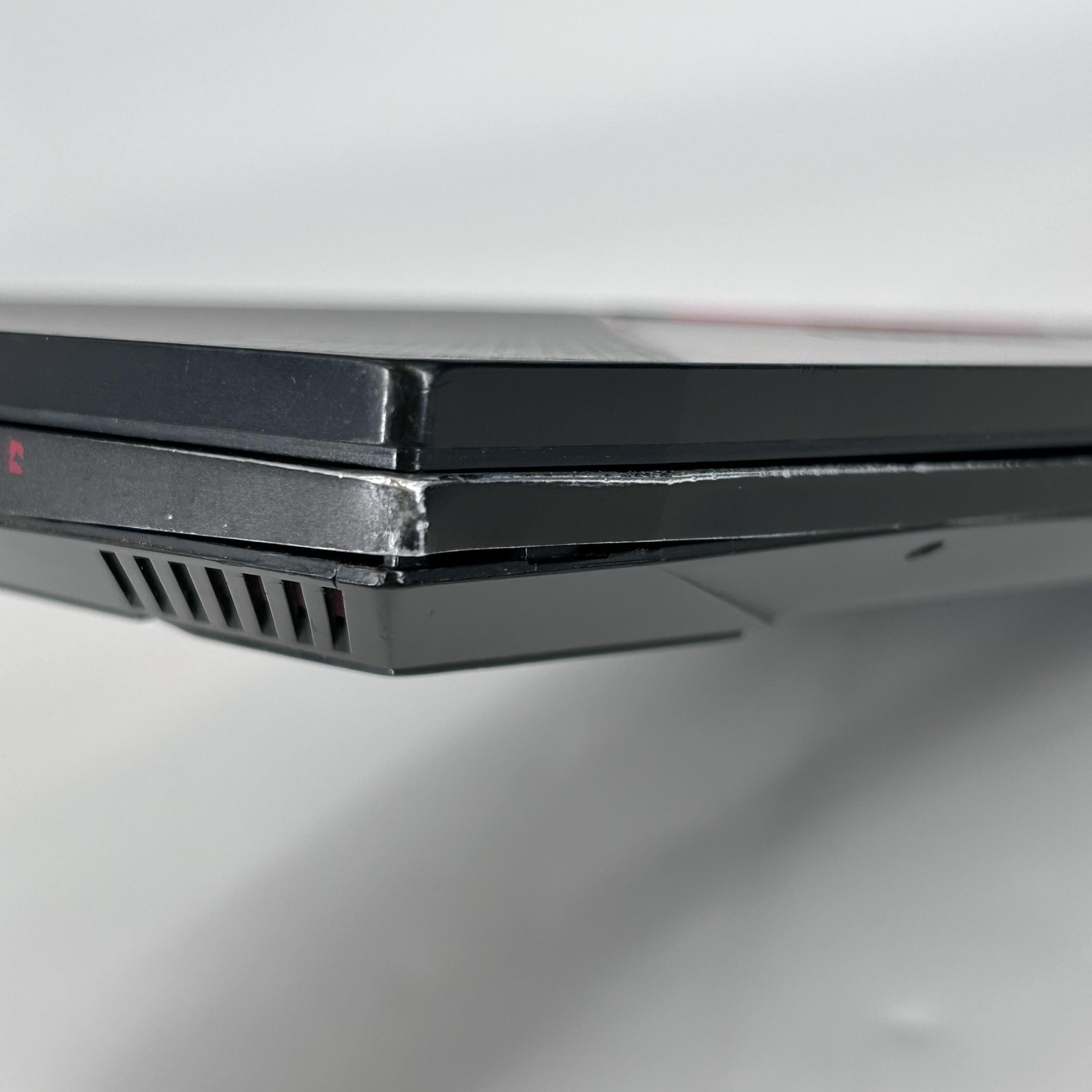HP Omen 15 Black FHD i7-8750H 2.20GHz 16GB 256GB NVIDIA GTX 1060 Sunken Q Key