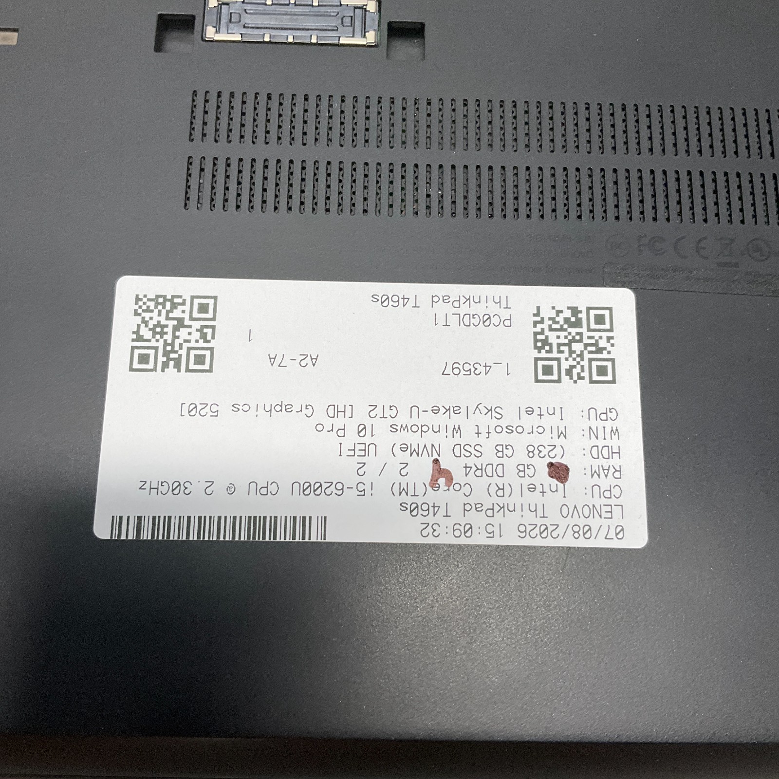 Lenovo ThinkPad T460s | 14.1″ | Core i5-6200U | 4GB RAM | 256GB SSD Win 10 Pro