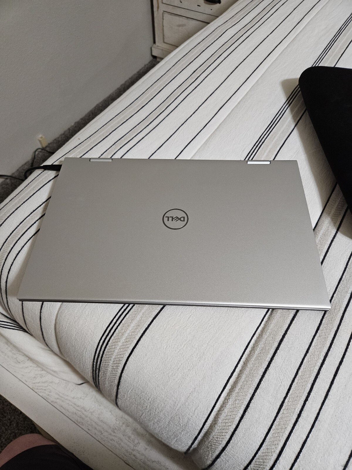 Dell Inspiron 14. 2- in-1. Model-5410.