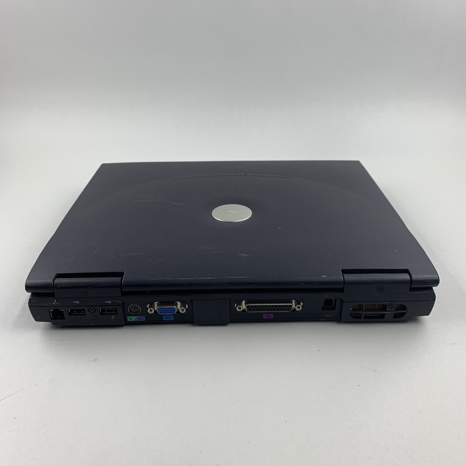Dell Inspiron 2600 Intel Celeron 1.66GHz 128MB 14.0″ No Battery No HDD No OS