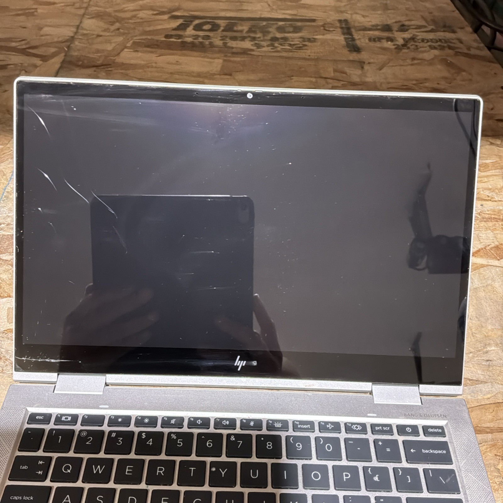 HP ELITEBOOK X360 830 G7 8 GB RAM 256 GB SSD CORE I5-10210U Broken Screen C500