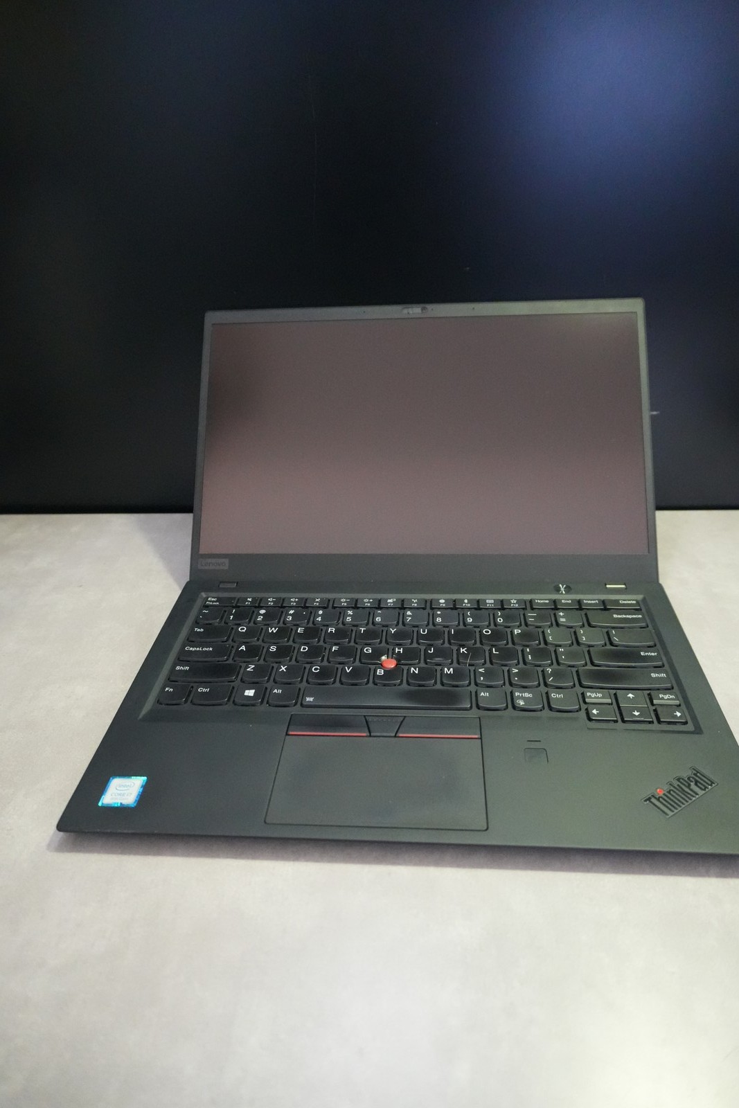 Lenovo ThinkPad X1 Carbon 6th i7-8550U 8GB 256GB FHD Touch *Screen Scuffs* READ
