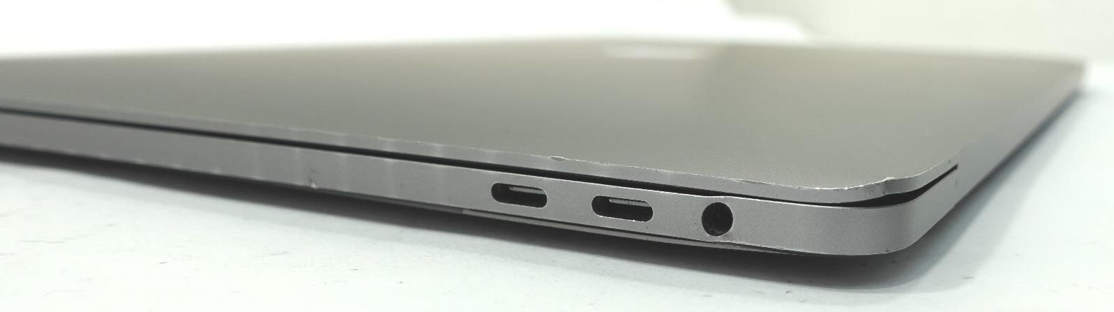 Apple MacBook Pro 2018 A1990 15.4″ Retina i7-8750H 32GB 256GB SSD Laptop