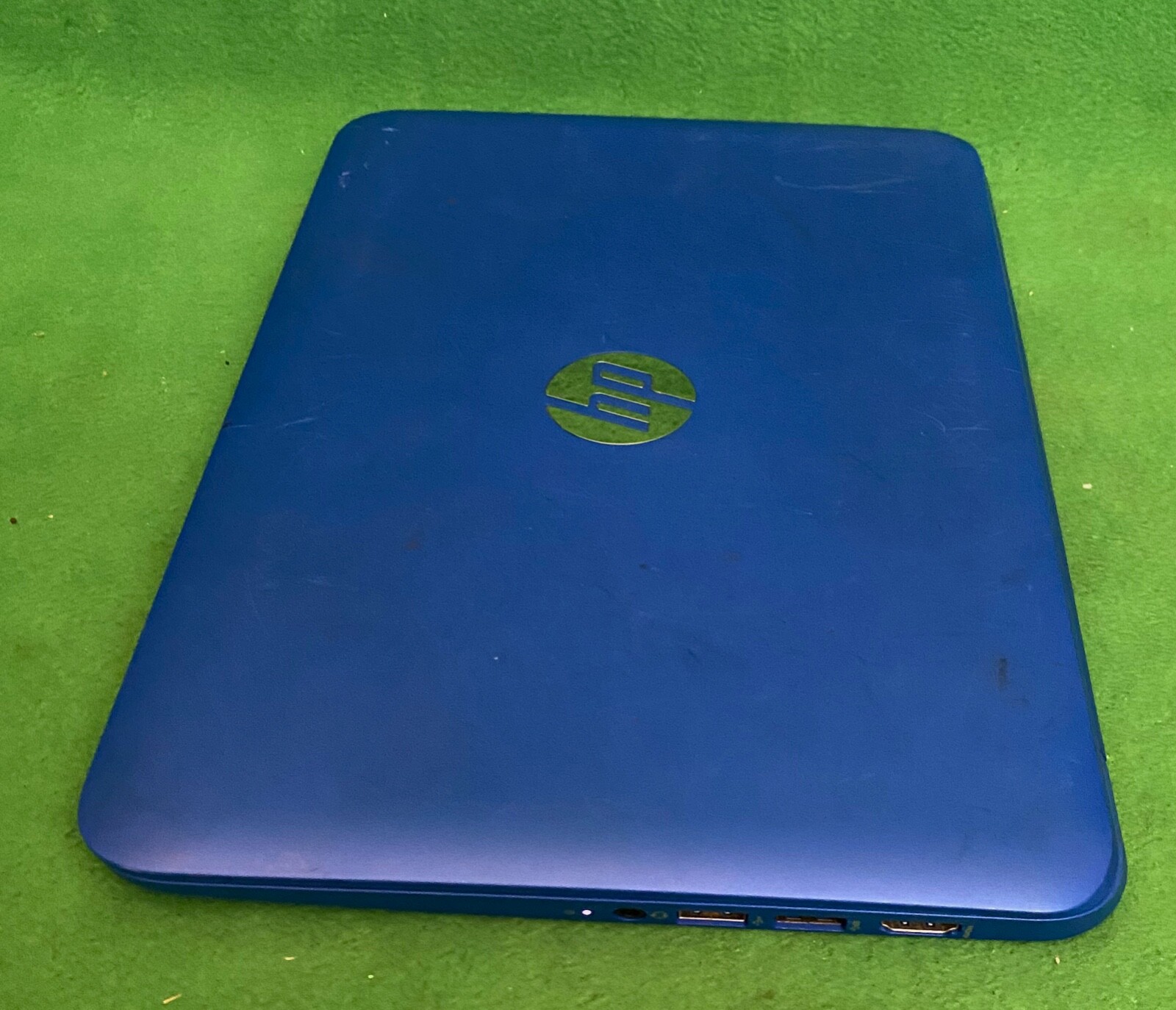 HP Stream Notebook PC 11__Intel Celeron N2840 CPU @ 2.16 GHz__2GB RAM__30GB HDD.