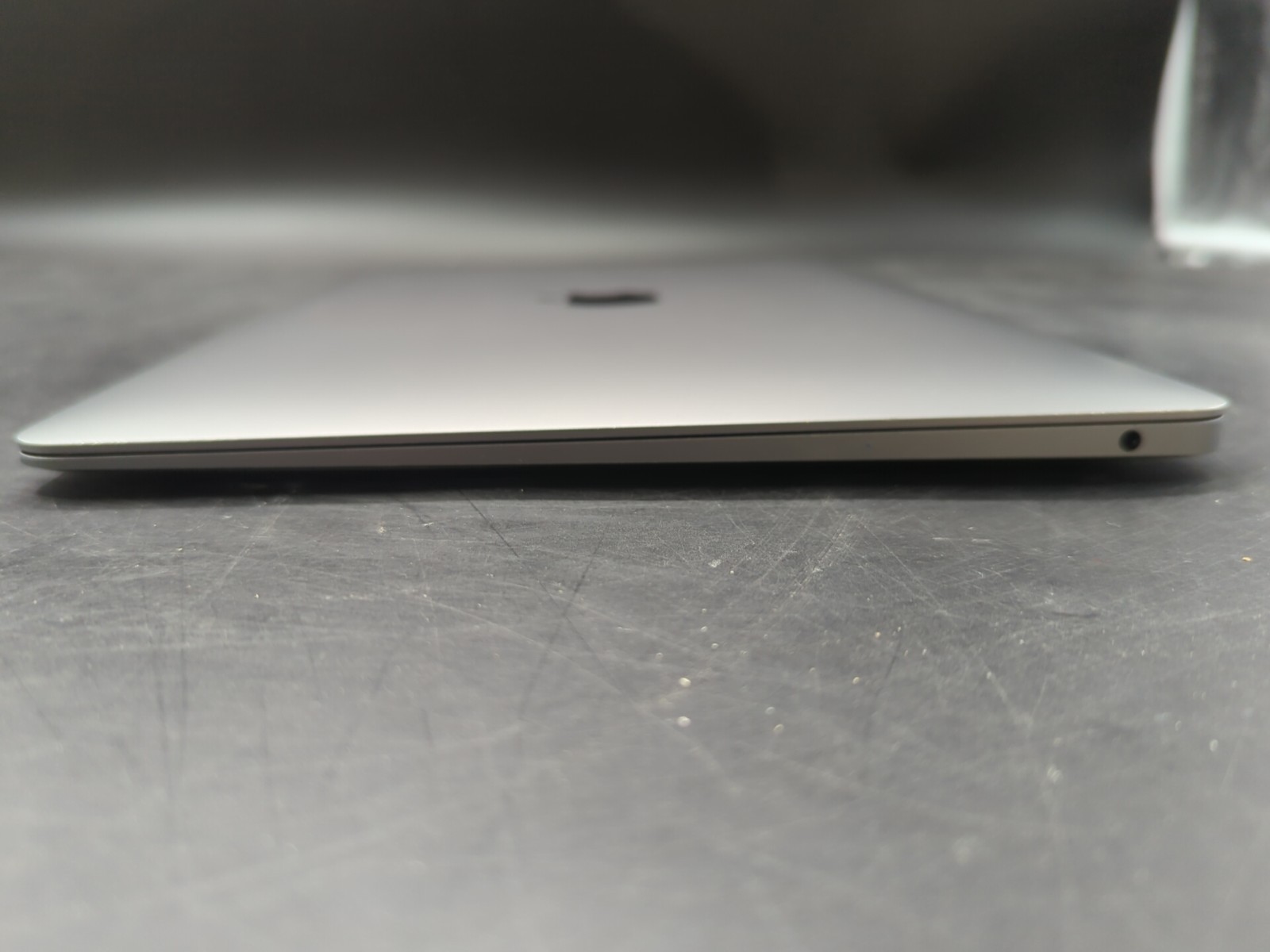 MacBook Air 8,2 a1932: i5 8th Gen: 8GB Ram: 128GB SSD: Sonoma OS: Tested