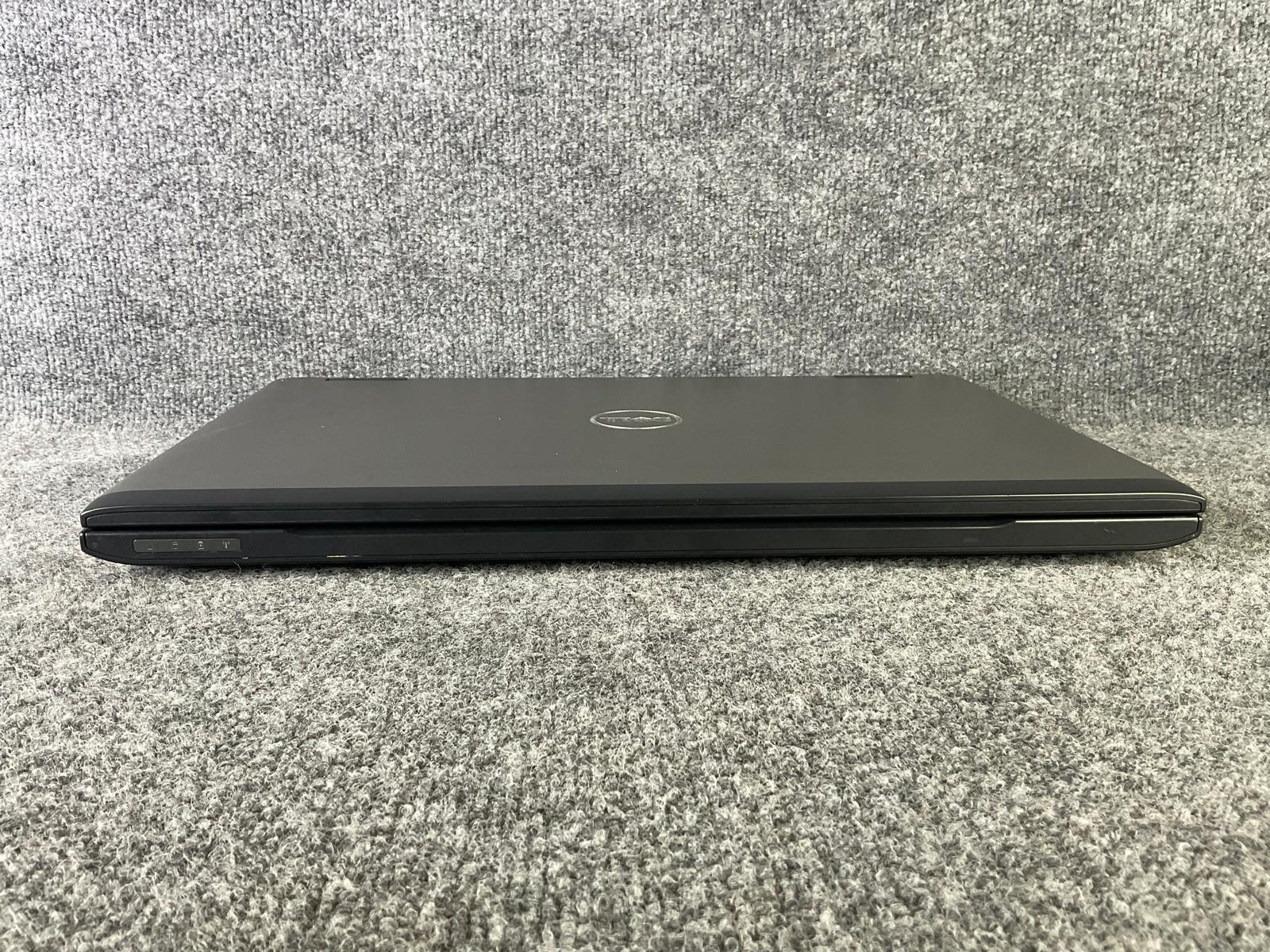 Dell Vostro 3750 17" Laptop Core i5 250GB HDD 8GB RAM Case Bag 2nd Gen
