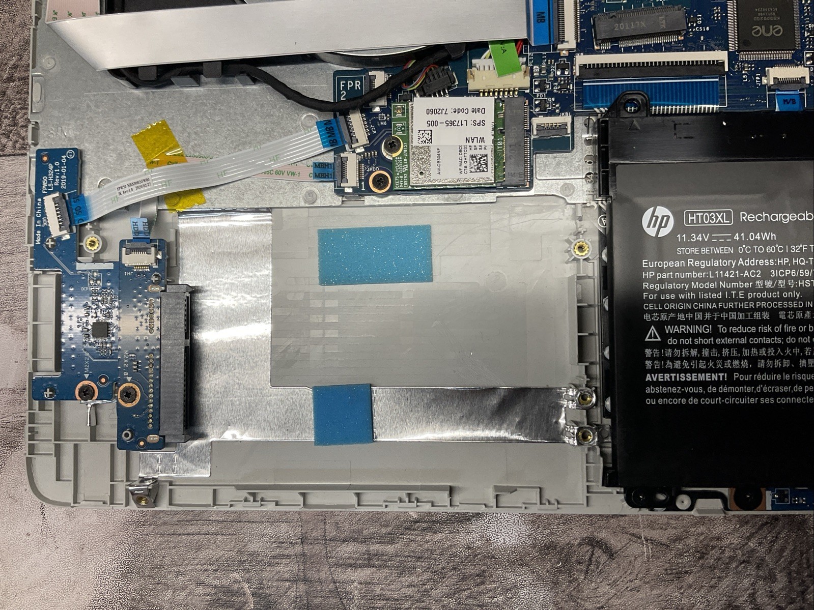 HP Laptop 15 / Intel Core i3 10th Gen / BIOS Unlocked / Parts Repair / C15