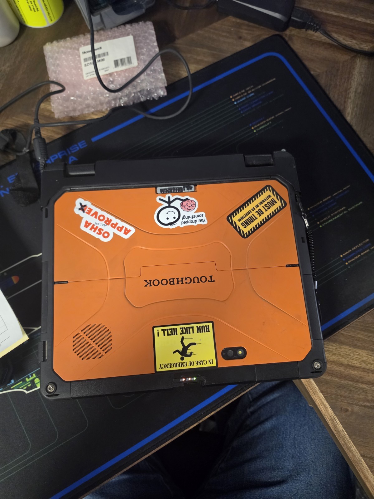 CF-33 Panasonic Core i5 @ 7th GEN 8GB 1TB HDD WIN10 PRO Touchscreen ORANGE