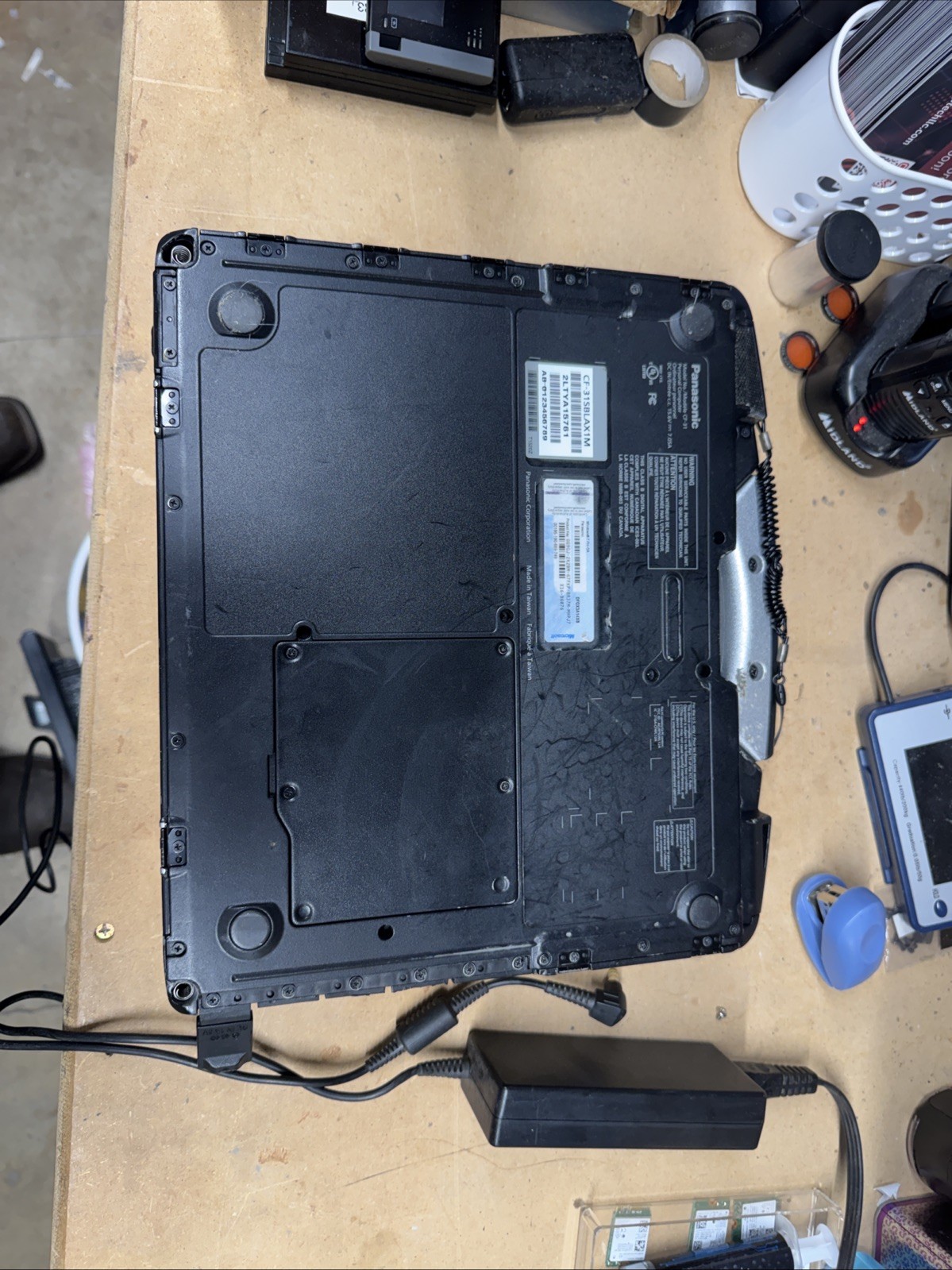 Panasonic Toughbook CF-31 – Intel i5 3320M – 8gb RAM – BAREBONES