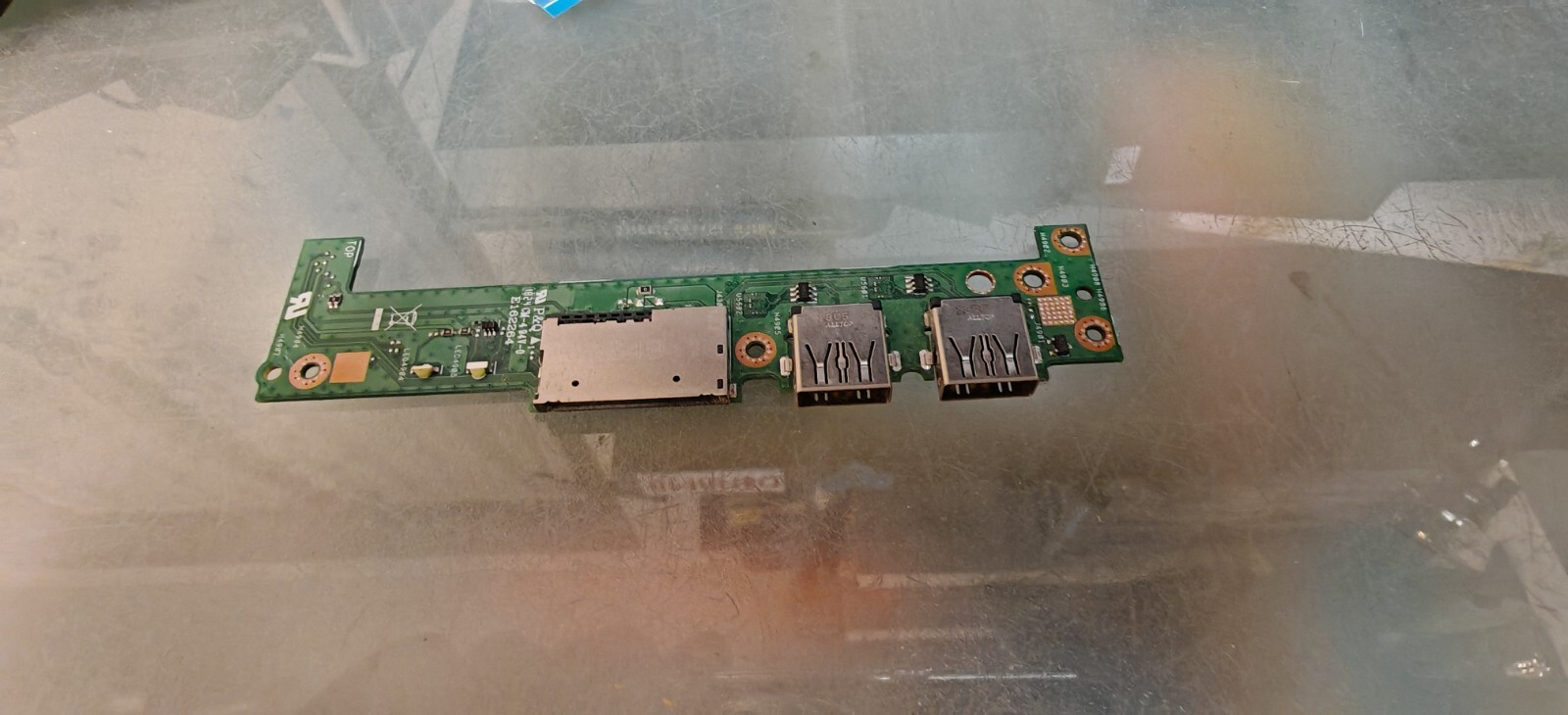 ASUS X411 S410 2 USB LED CARD SD READER X411UA_IO REV. 2.0