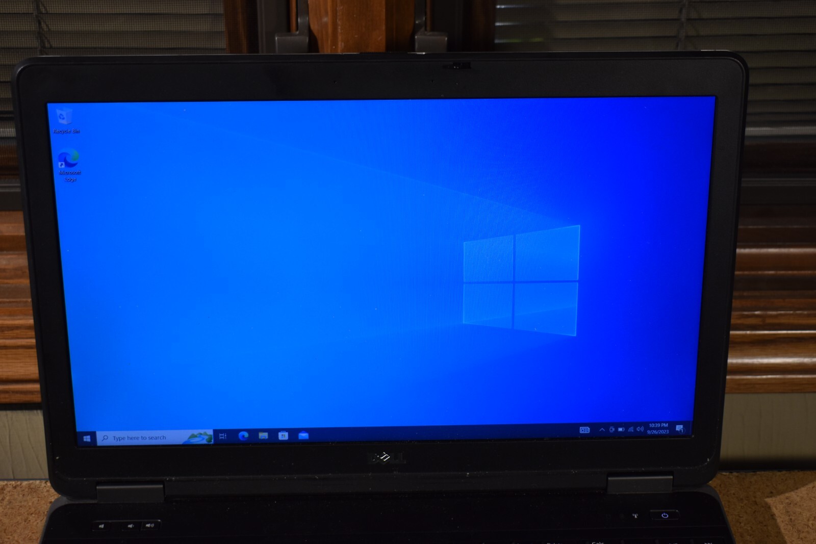 Dell Latitude E6540 Core i5-4300M 8GB RAM 512GB SSD Windows 10 Pro 1920x1080p