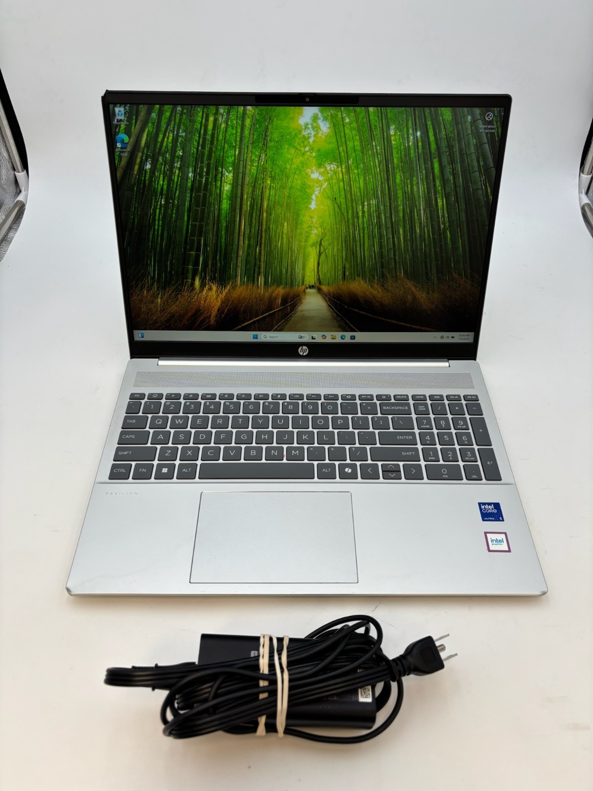 HP Pavilion 16-af0010nr 16″ 512 GB SSD 8 GB RAM Ultra 5 125U Windows 11 Home