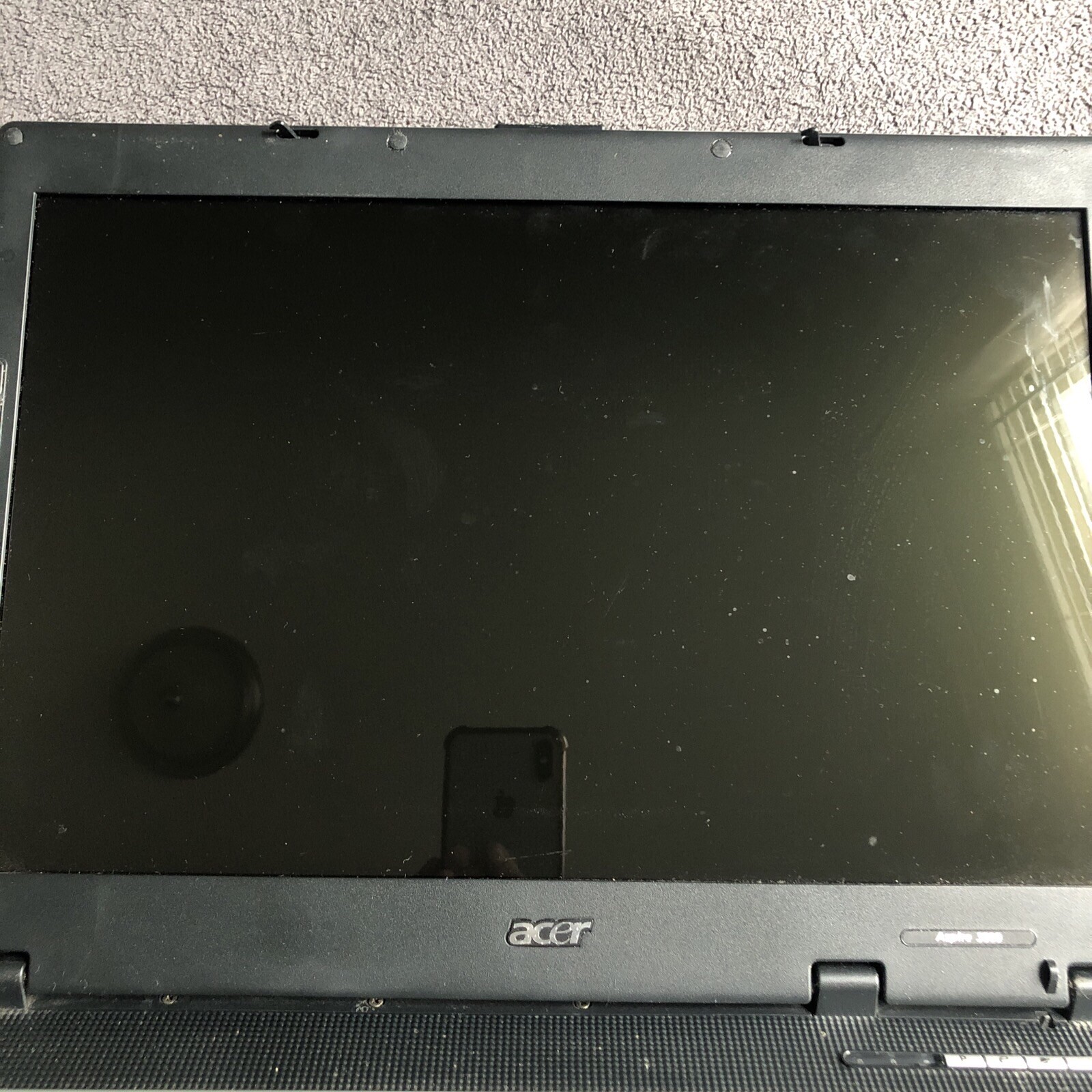 Acer Aspire 3000 3004WLCi Laptop AMD Sempron 512MB RAM+60GB HDD – NEEDS WORK