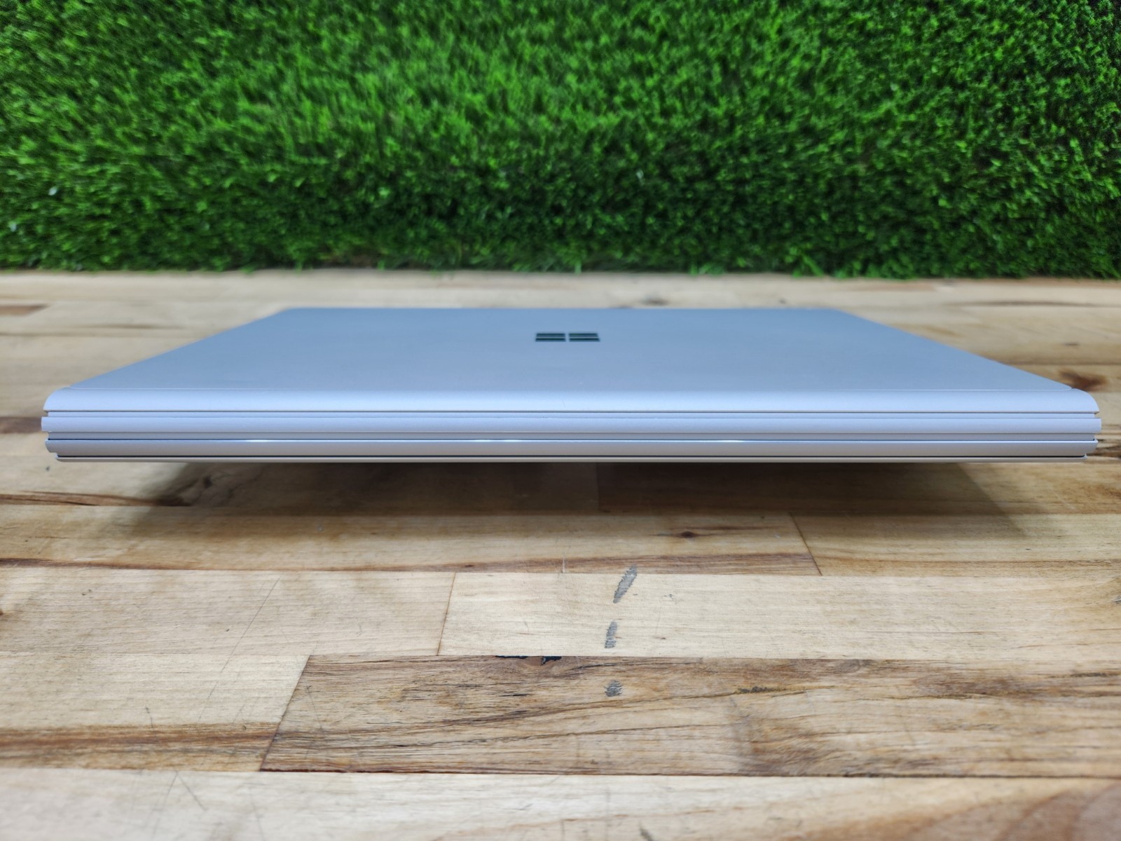 Microsoft Surface Book 2 13.5″ 3K Touch i7-8650U 16GB RAM 512GB SSD GTX 1050 ~