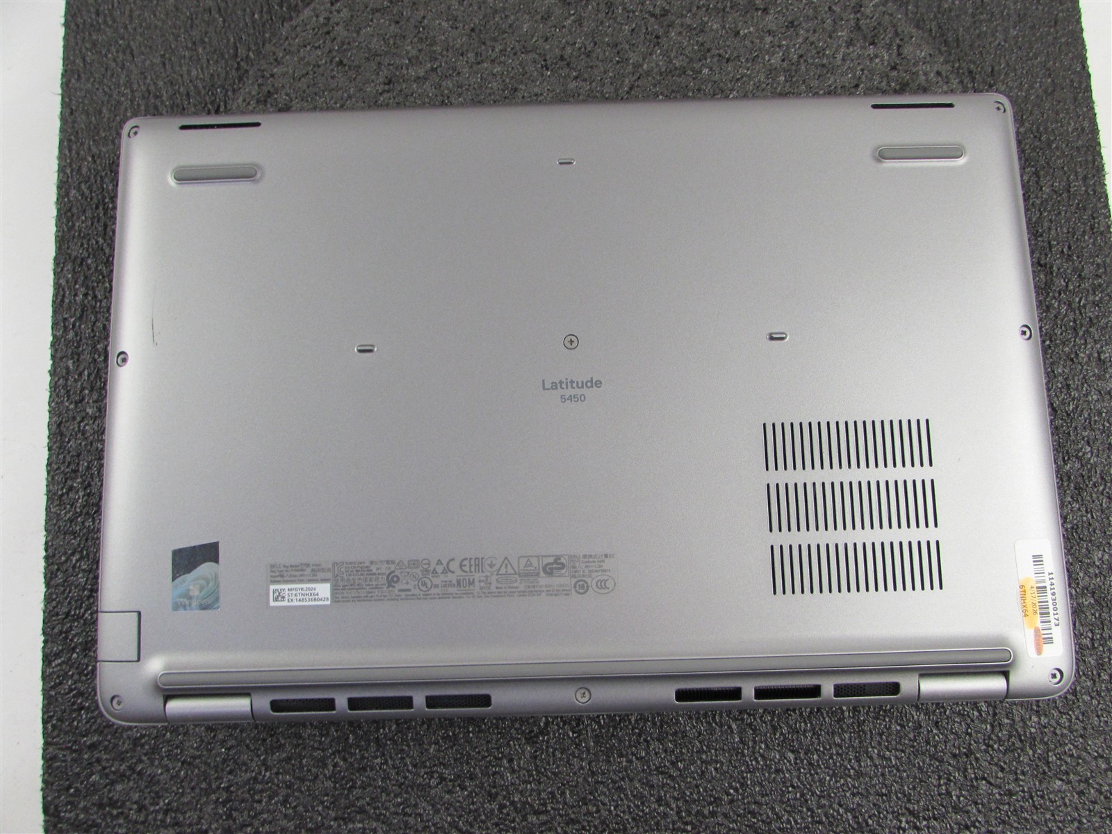 DELL LATITUDE 5450 1920X1080 FHD CORE ULTRA 5 135U 512GB SSD NO RAM NO O.S