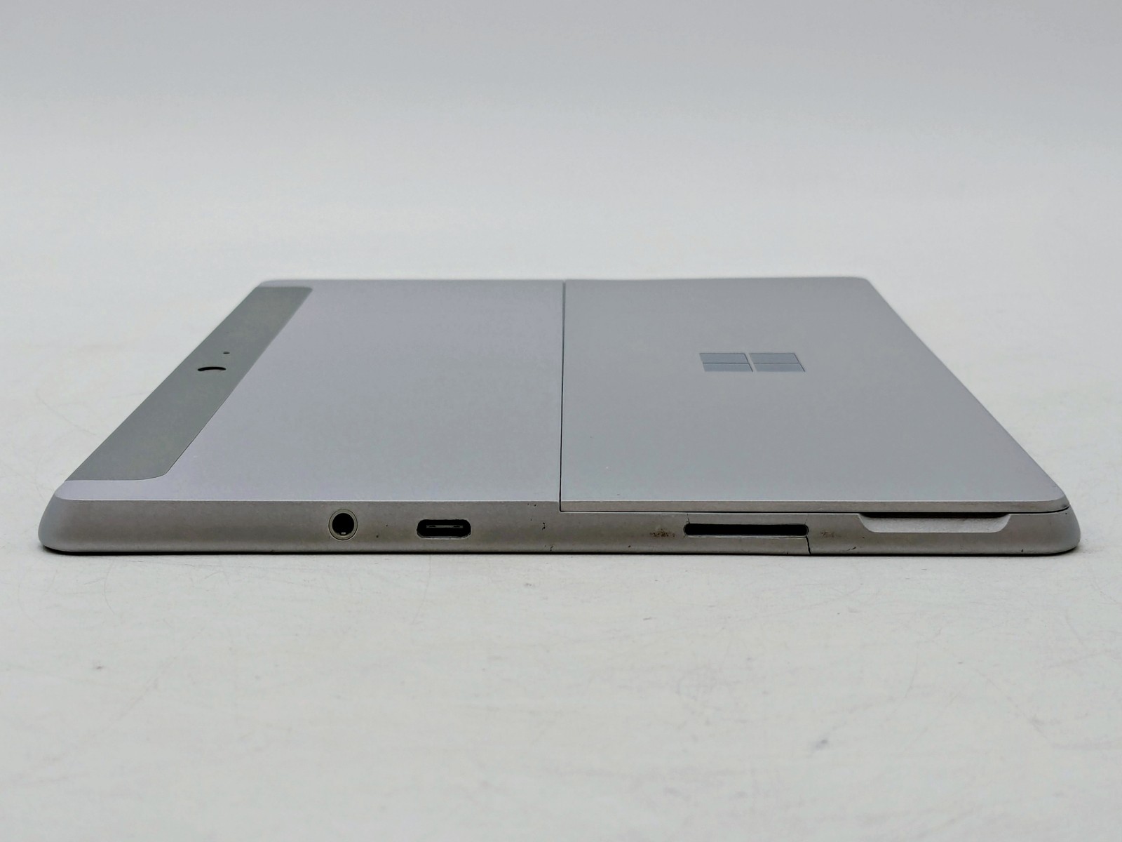 Microsoft Surface Go 2-in-1 10″ 1800 x 1200 Touch PENTIUM 4415Y 4GB W10P *READ*