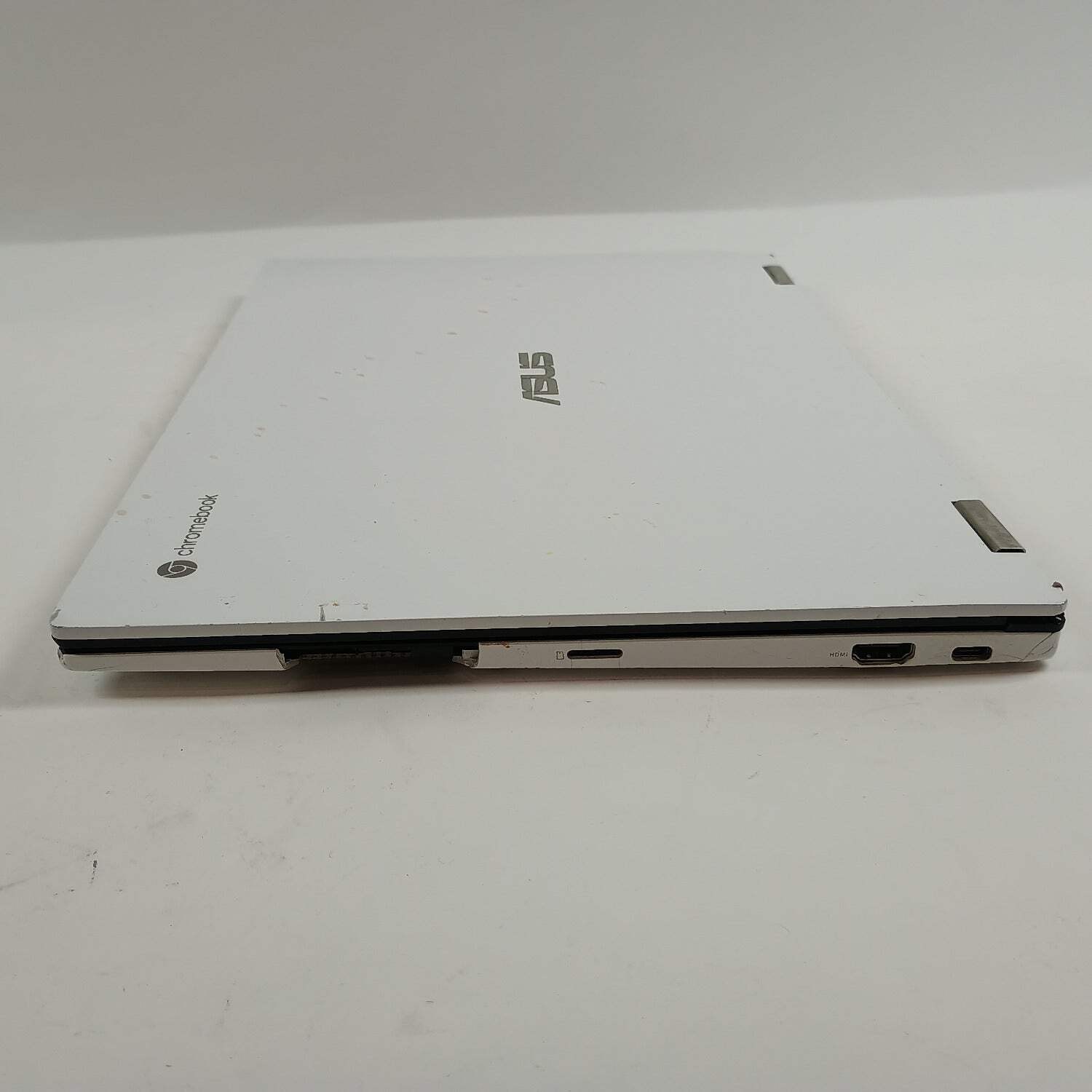 Broken Asus Chromebook C536E 15.6″ i3-1115G4 3.0GHz 8GB RAM 128GB SSD Cracked