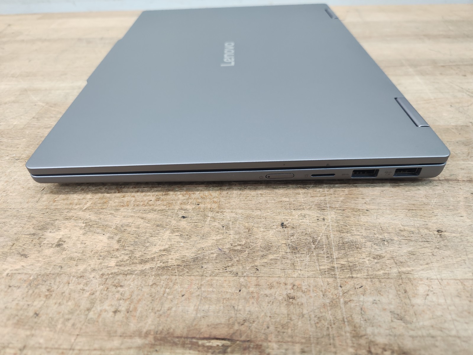 Lenovo IdeaPad 5 2-in-1 “14 Laptop Snapdragon X Plus 3.2GHz 16GB RAM 512GB SSD