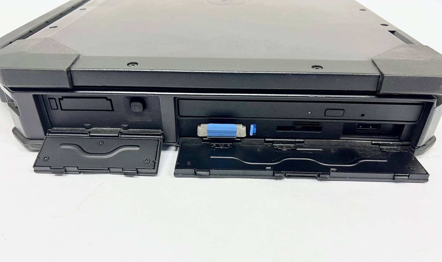 Dell Latitude 5424 Rugged – i5-8350U, 8GB RAM, 240GB SSD, Touchscreen, LTE #037