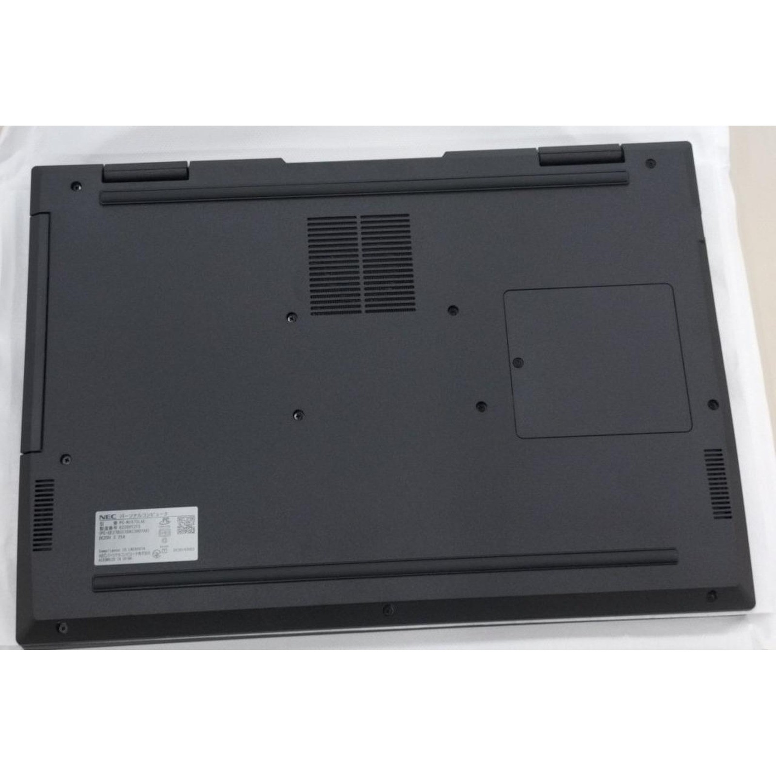 [Unused] NEC PC-N1675LAE AMD Ryzen 7 7735U 16GB RAM 512GB SSD 16″ Windows11 Home